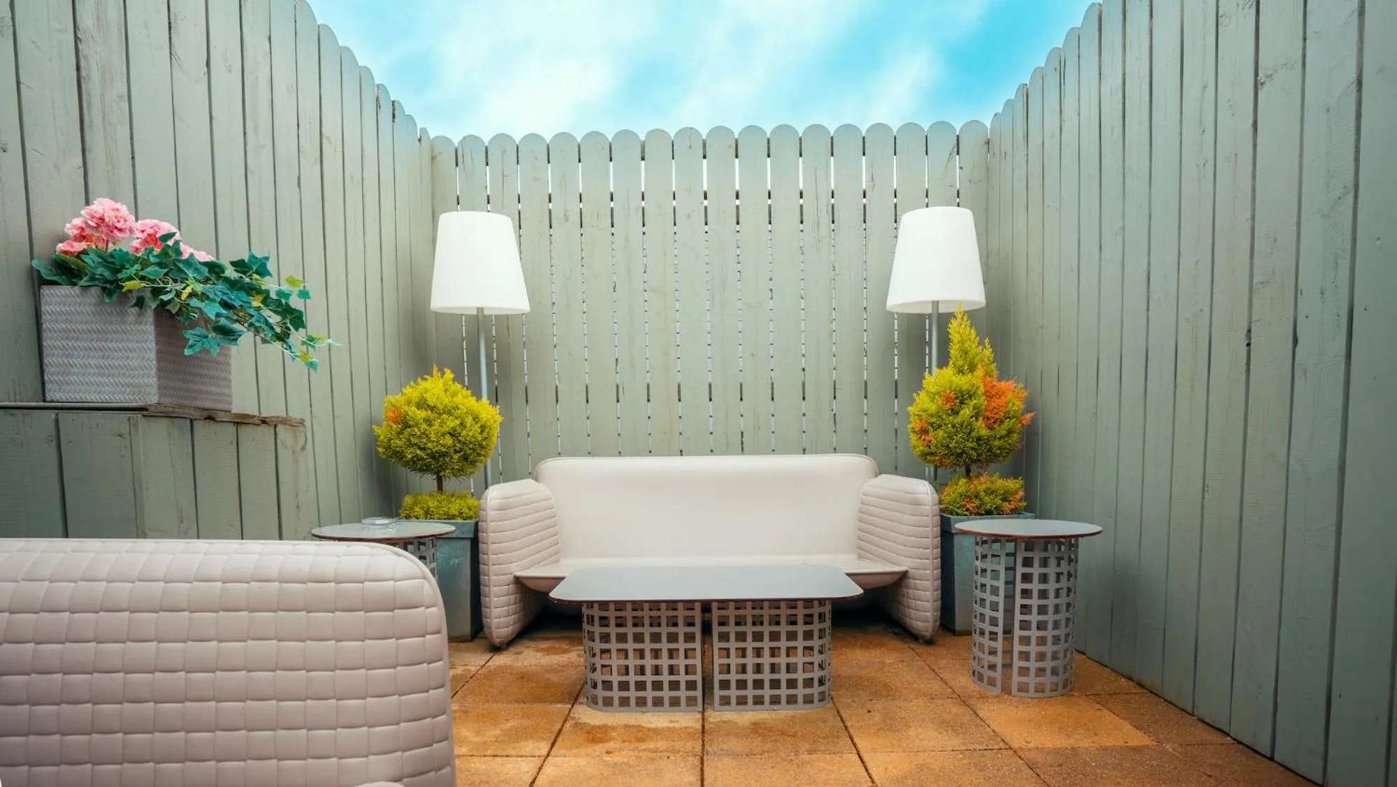 Living room in Cavan Crystal Hotel