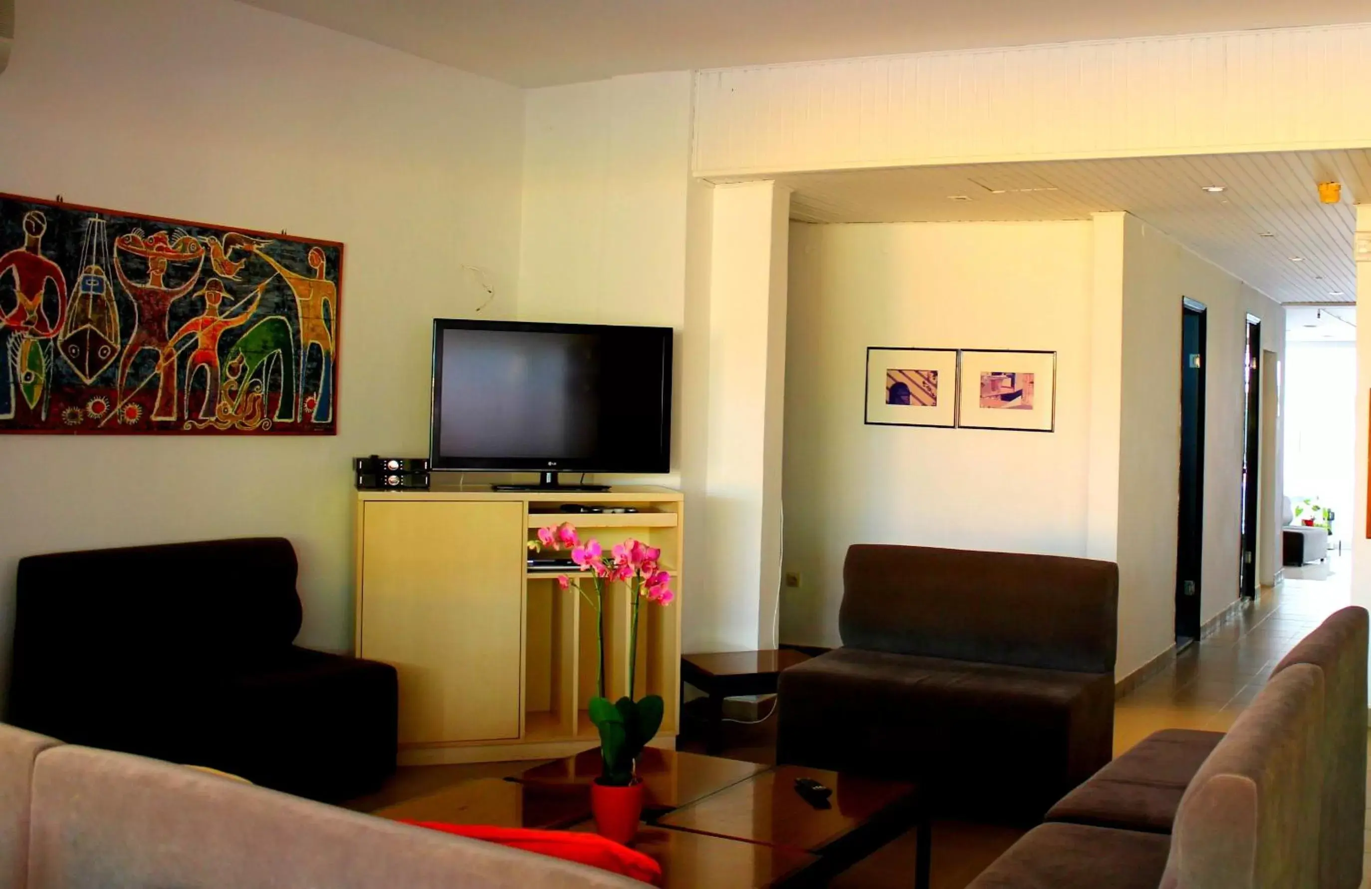 Lounge or bar in Savoy City Hotel Lounge or bar in Savoy City Hotel