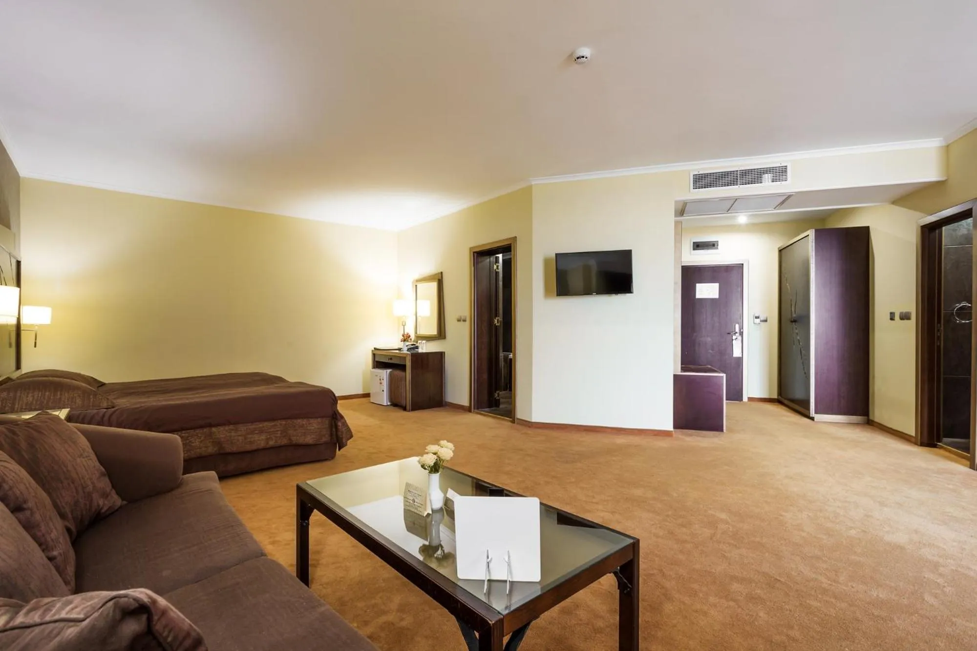 Family Room in Festa Via Pontica