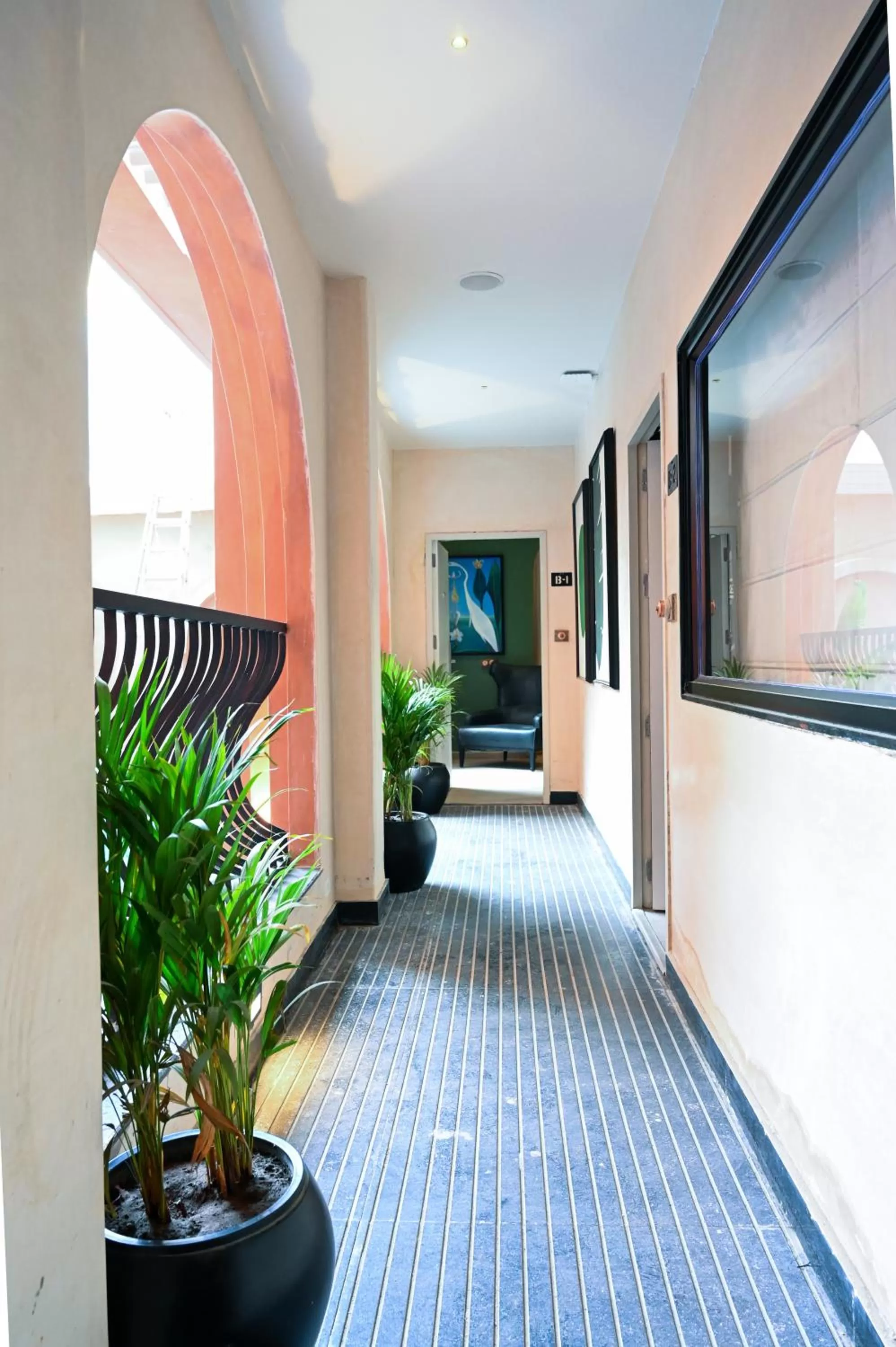 Pool view in The Red Pier - My Downtown Hotels