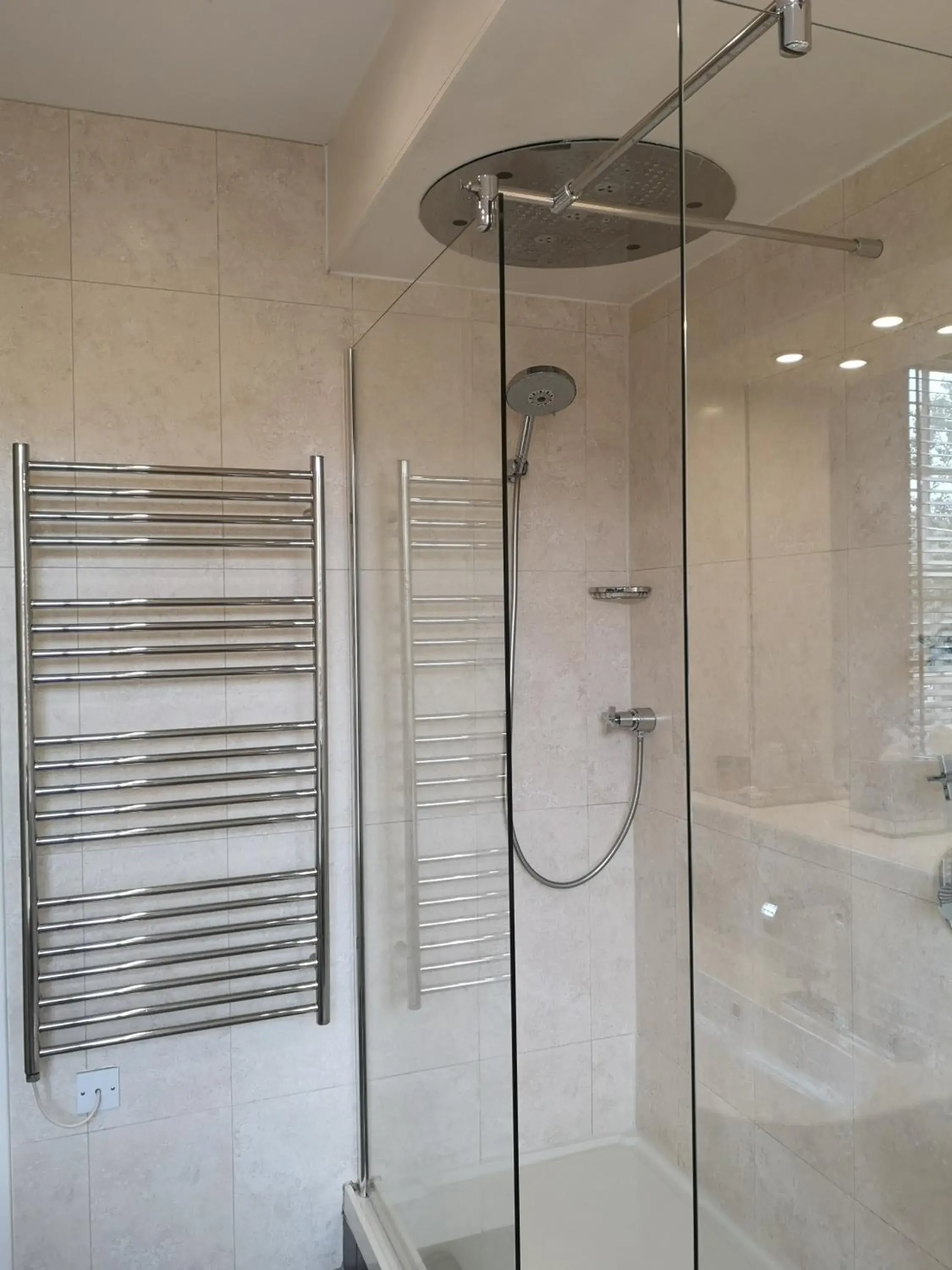 Shower, Bathroom in Charlotte House