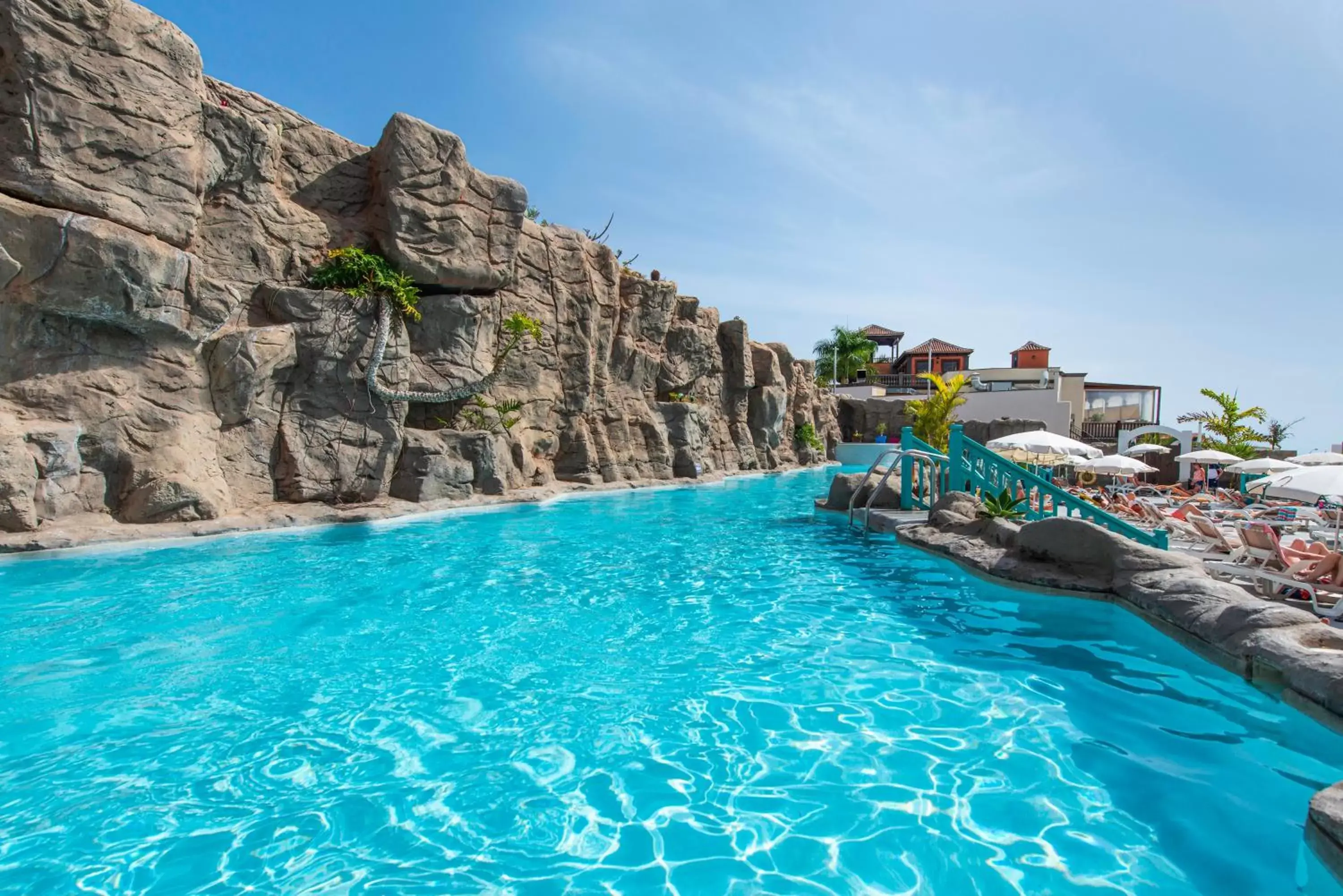 Swimming pool in Paradise Park Fun Lifestyle Hotel Swimming pool in Paradise Park Fun Lifestyle Hotel