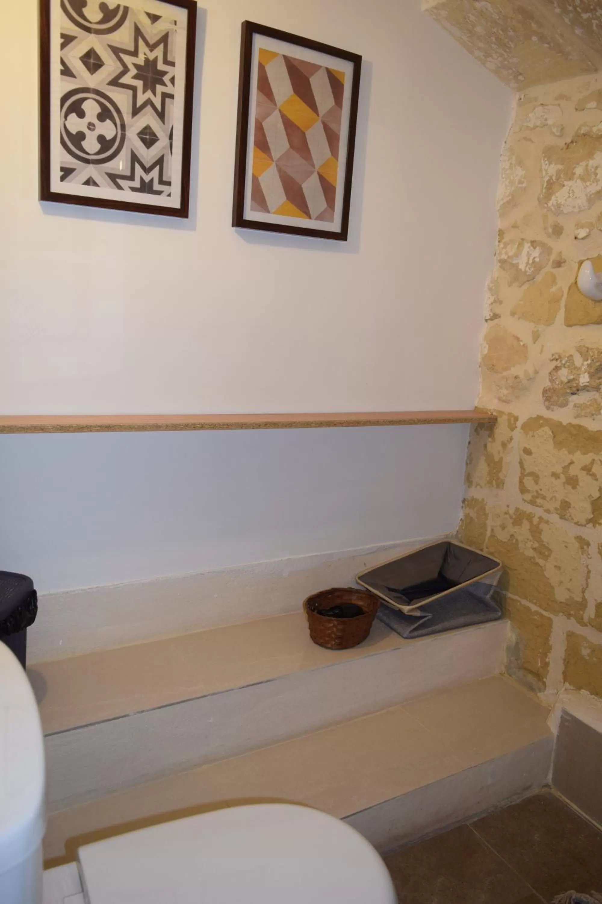 Bathroom in St George of Lydda B&B