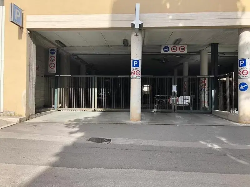 Parking in La Corte Dei Pastori