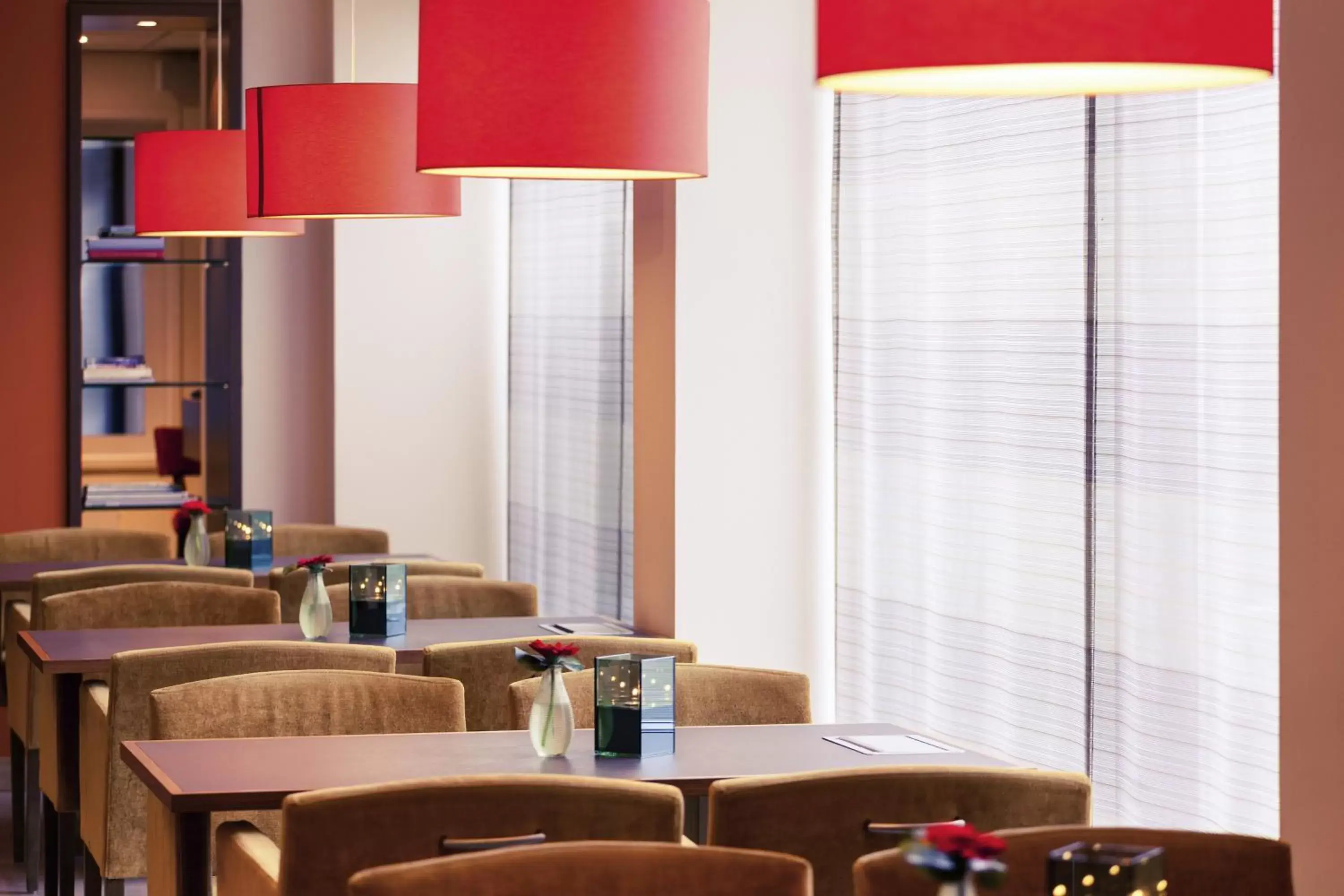 Restaurant/Places to Eat in Mercure Hotel Groningen Martiniplaza