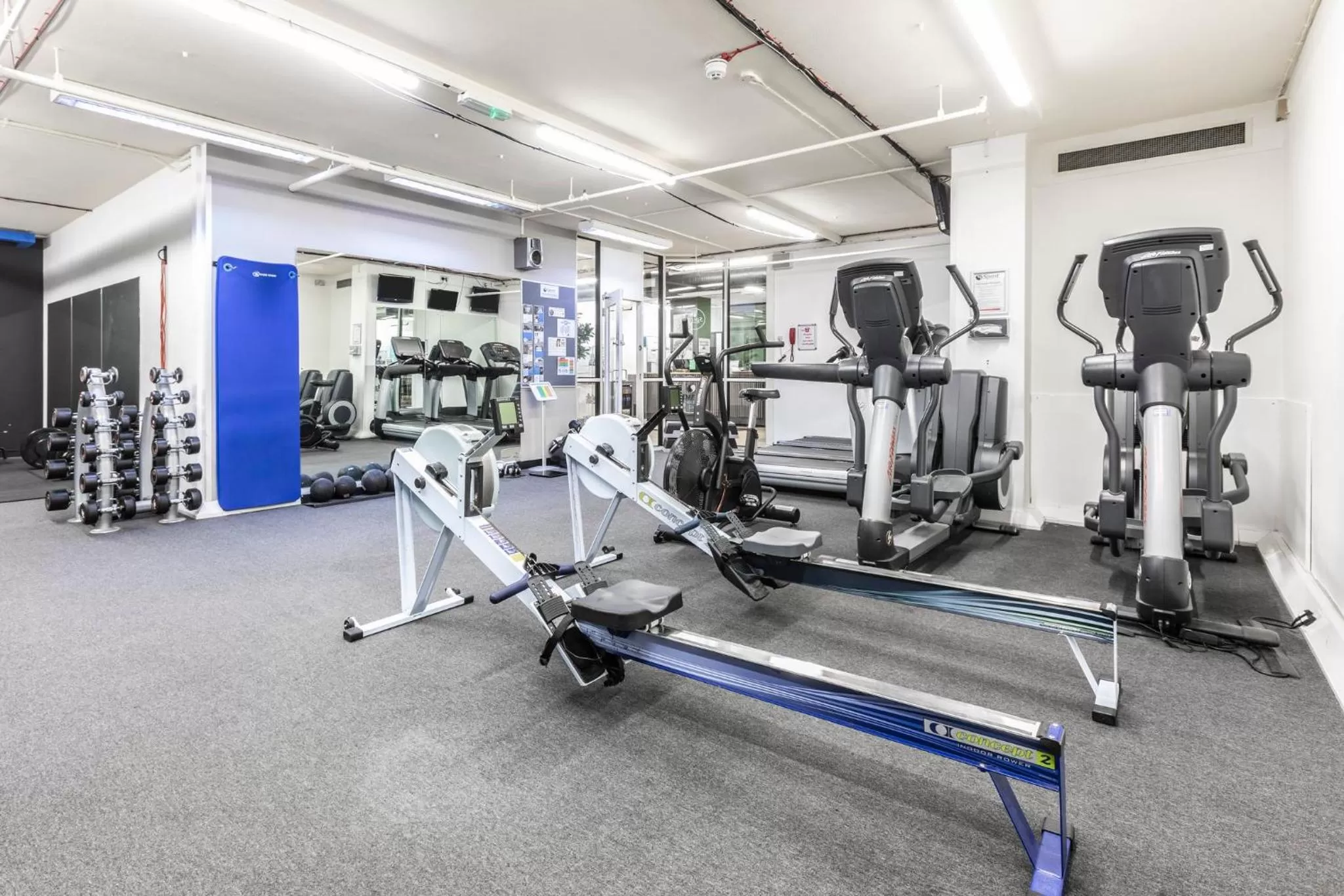 Fitness centre/facilities in Holiday Inn Milton Keynes Central by IHG