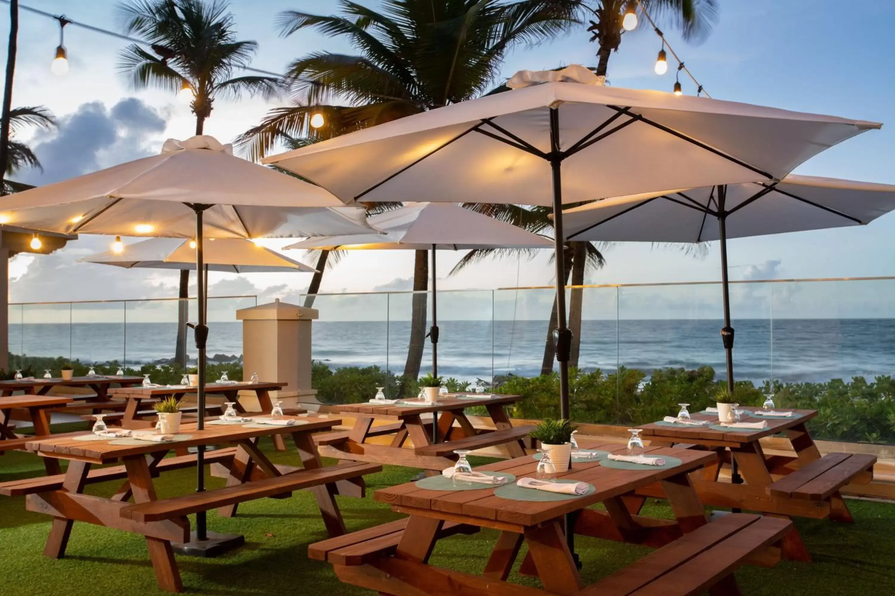 Restaurant/Places to Eat in San Juan Marriott Resort and Stellaris Casino
