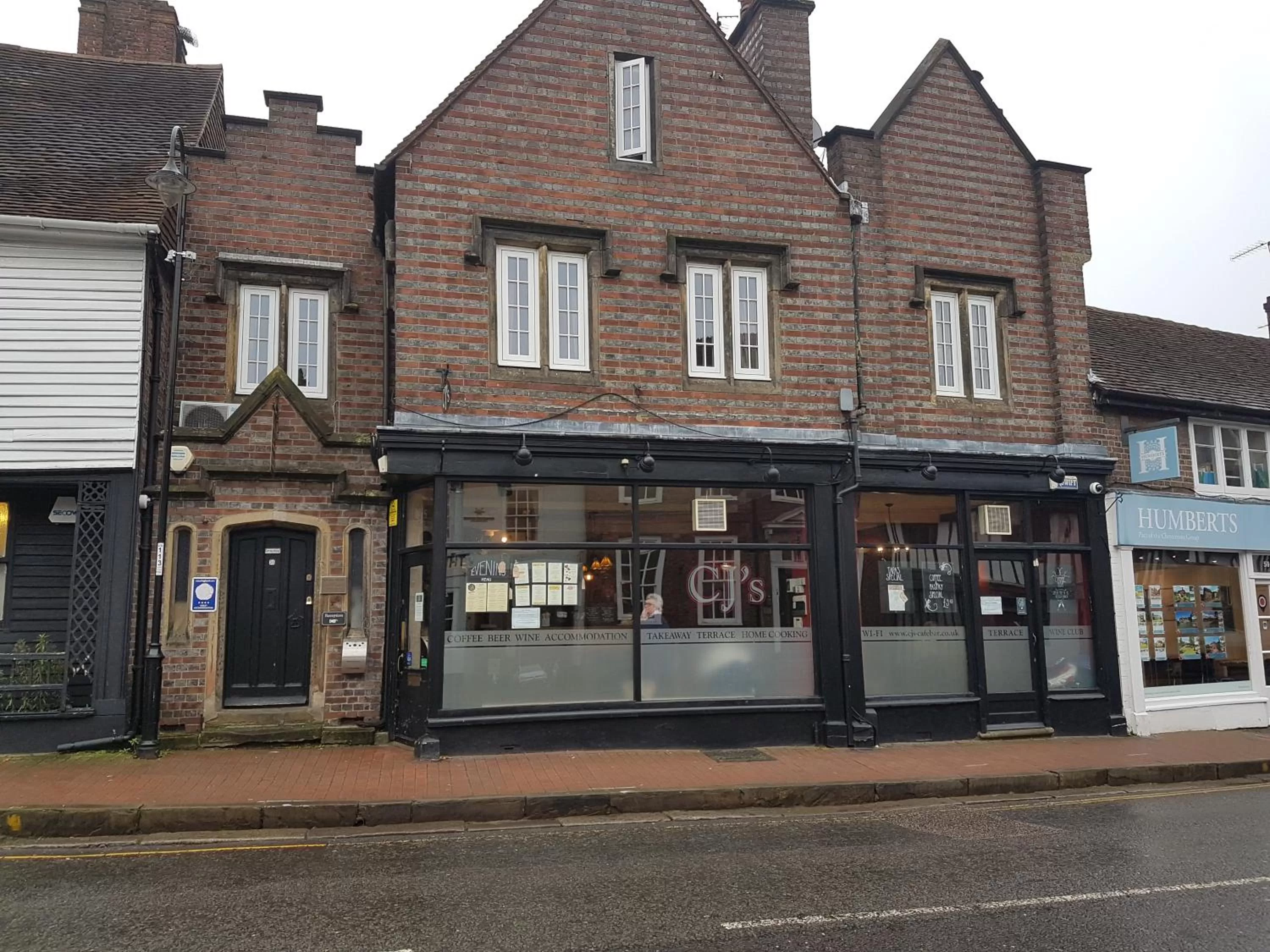 Facade/entrance in Gothic House