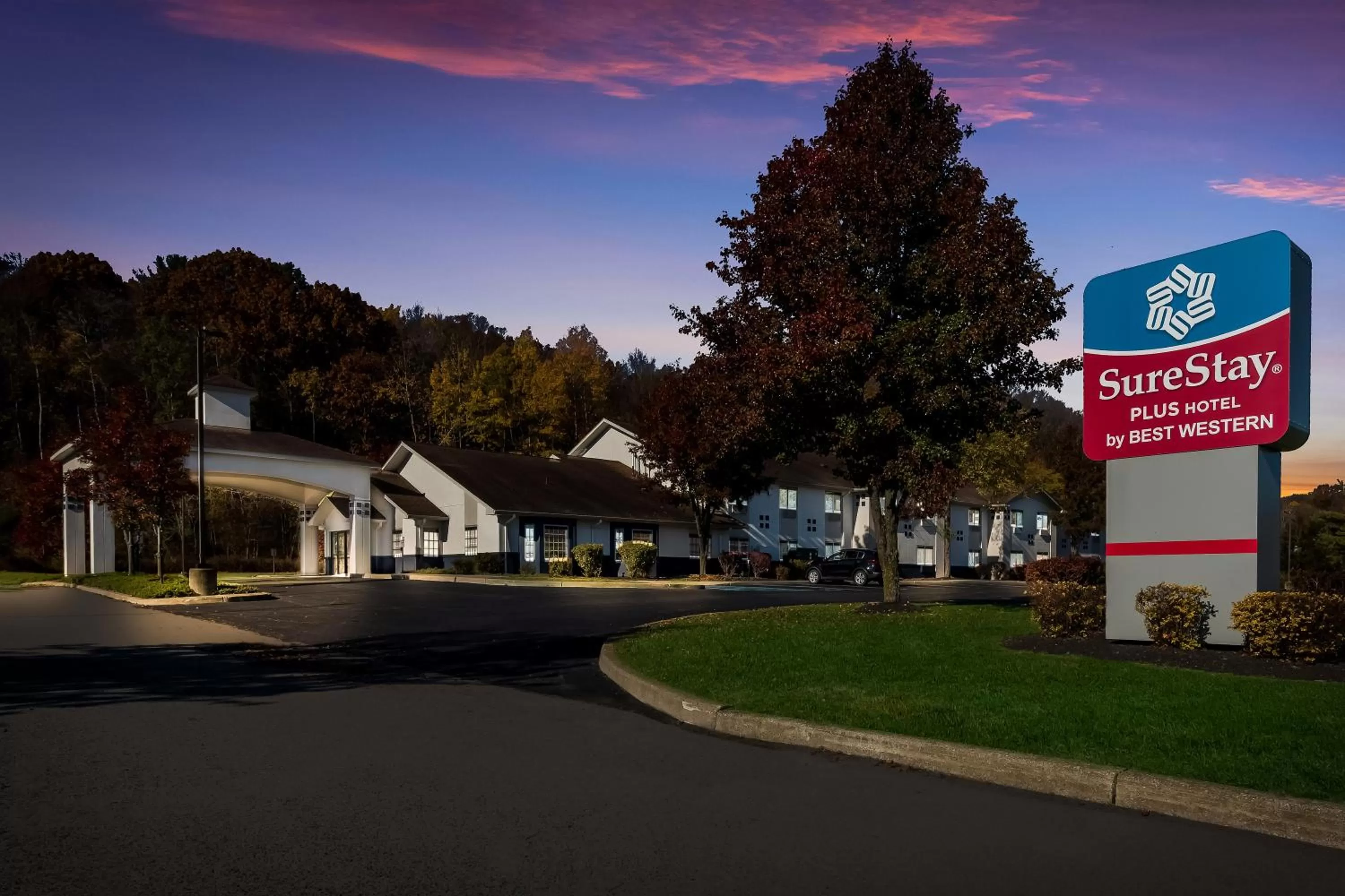 Property building in SureStay Plus Hotel by Best Western Highland Poughkeepsie