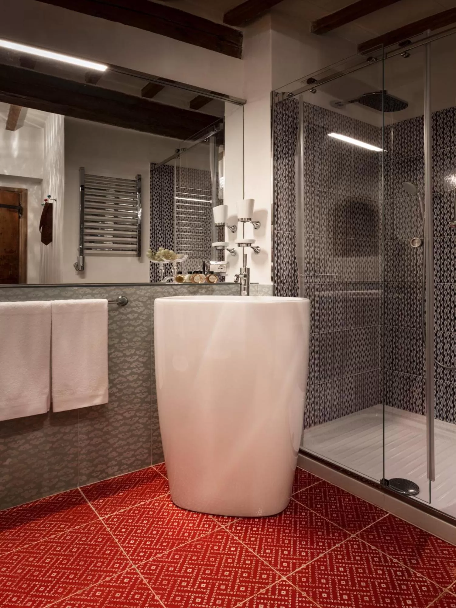 Bathroom in Ottantotto Firenze