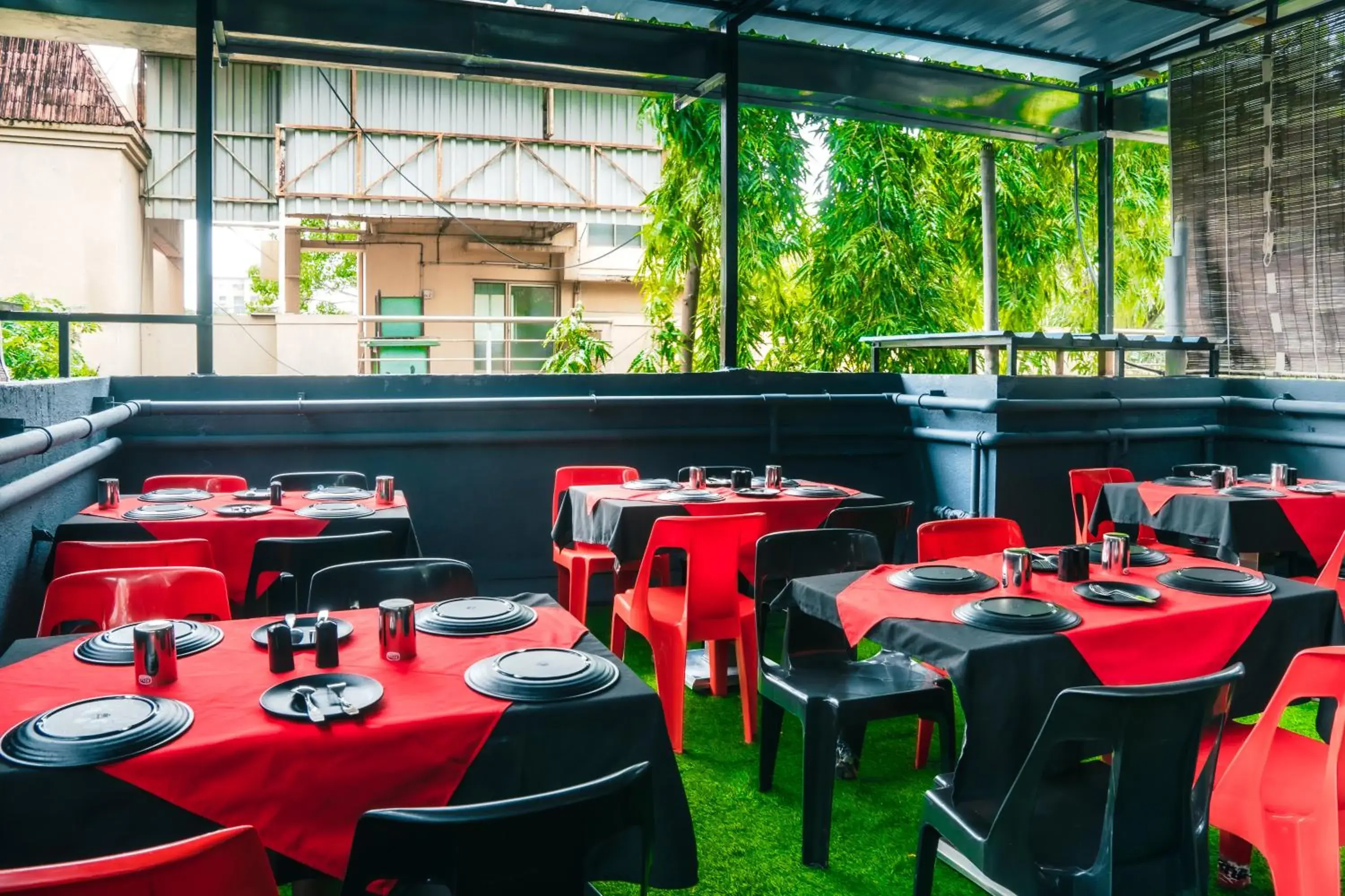 Restaurant/places to eat in Treebo Serenity Inn, Koregaon Park Restaurant/places to eat in Treebo Serenity Inn, Koregaon Park