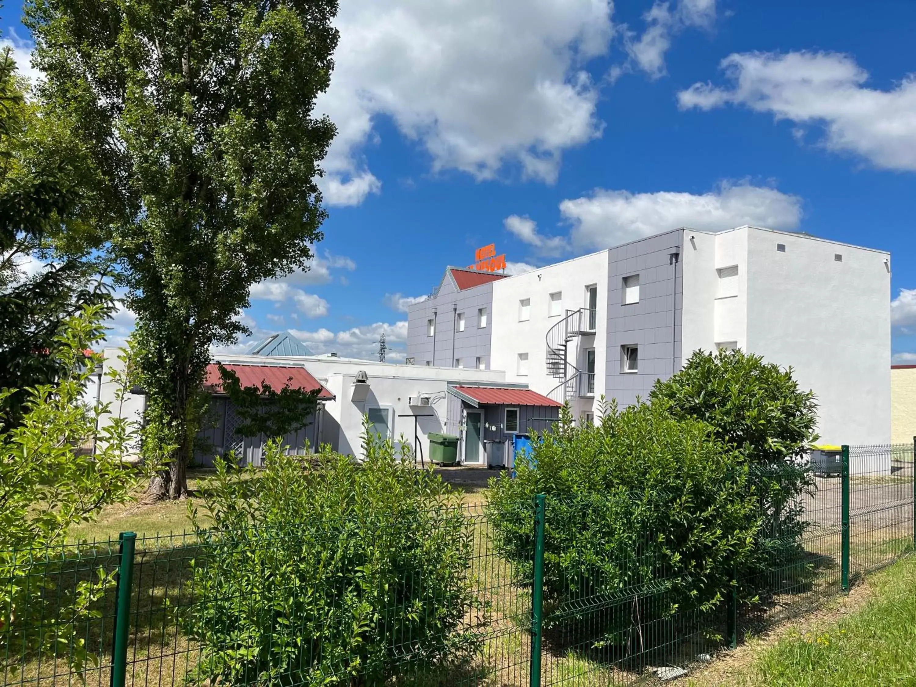 Property Building in BRIT HOTEL LE VESOUL