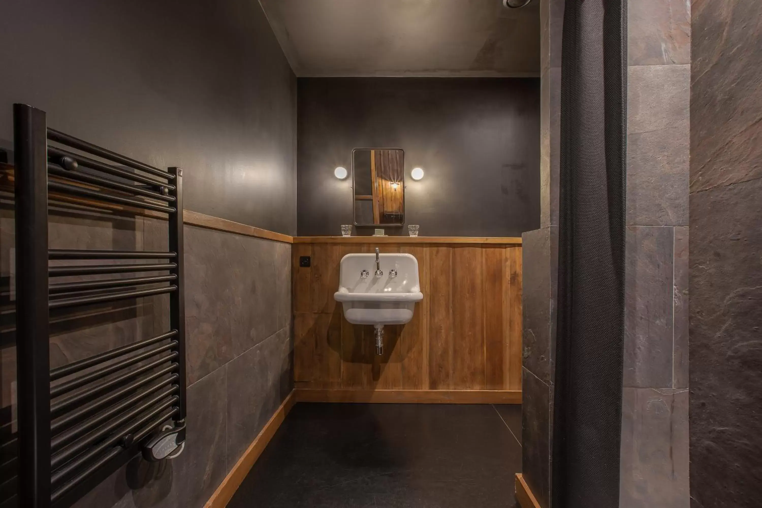 Bathroom in Refuge du Montenvers