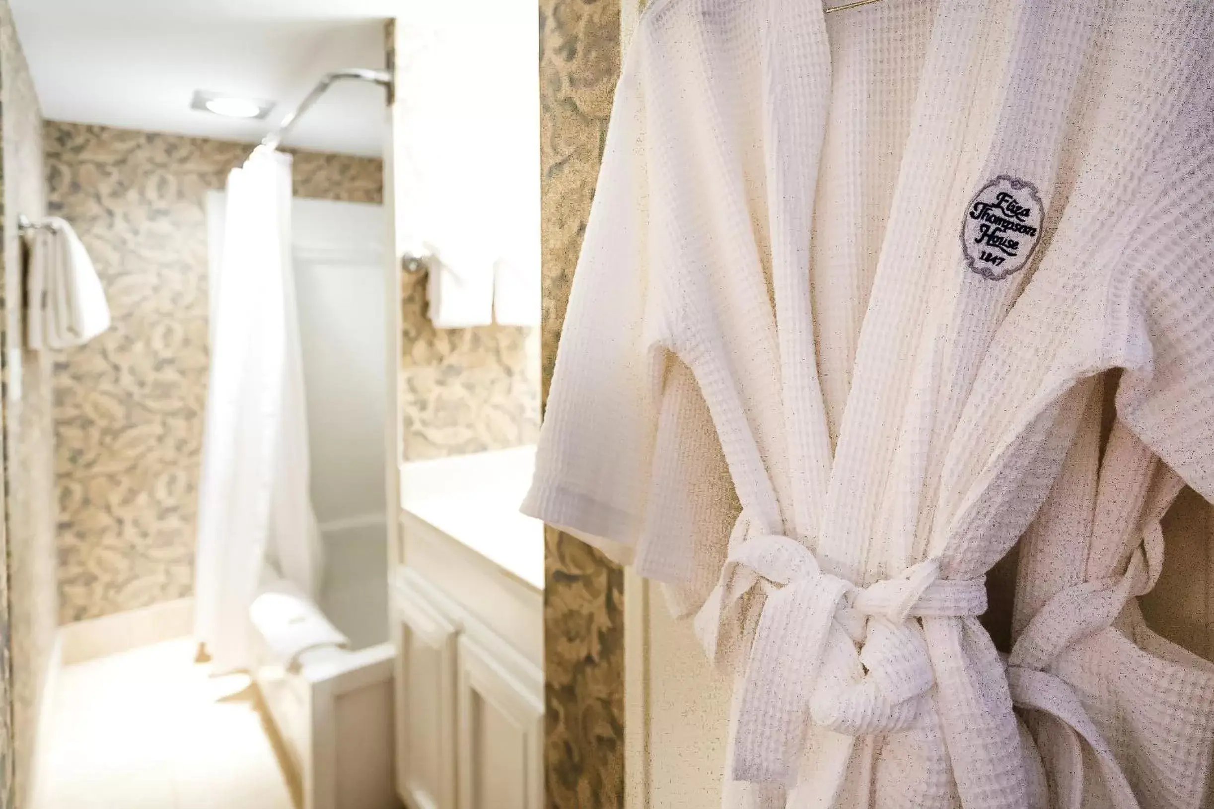 Bathroom in Eliza Thompson House, Historic Inns of Savannah Collection