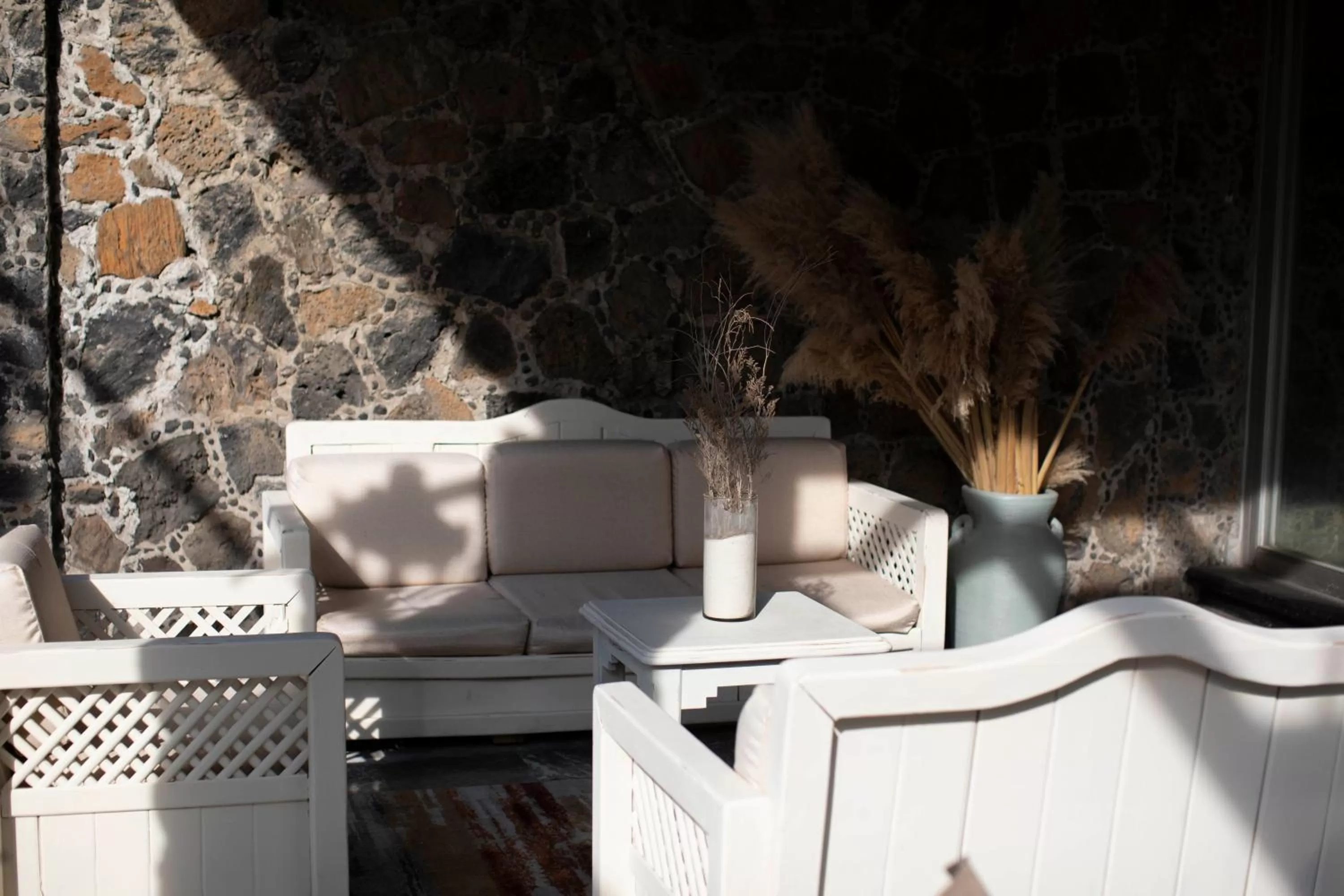 Seating area in Hotel Grand Vista Cuernavaca