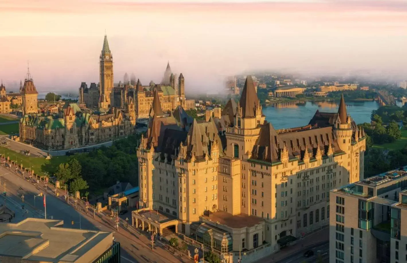 Property building, Bird's-eye View in Fairmont Chateau Laurier Gold Experience
