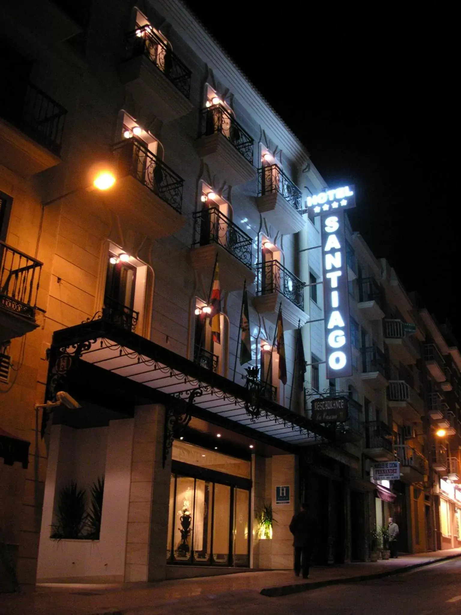 Facade/entrance, Property Building in Santiago