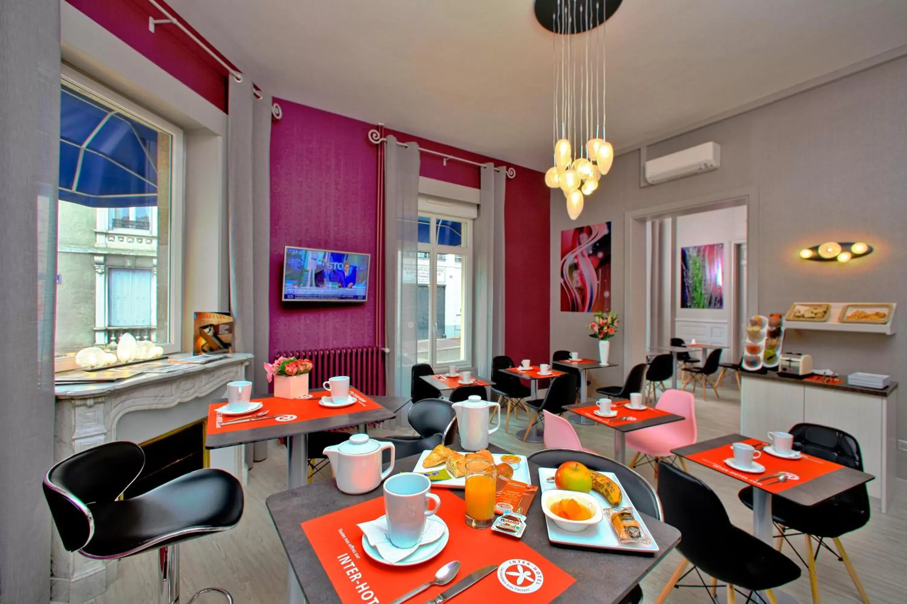 Breakfast, Restaurant/Places to Eat in The Originals City - Hôtel Saint-Martial, Limoges Centre