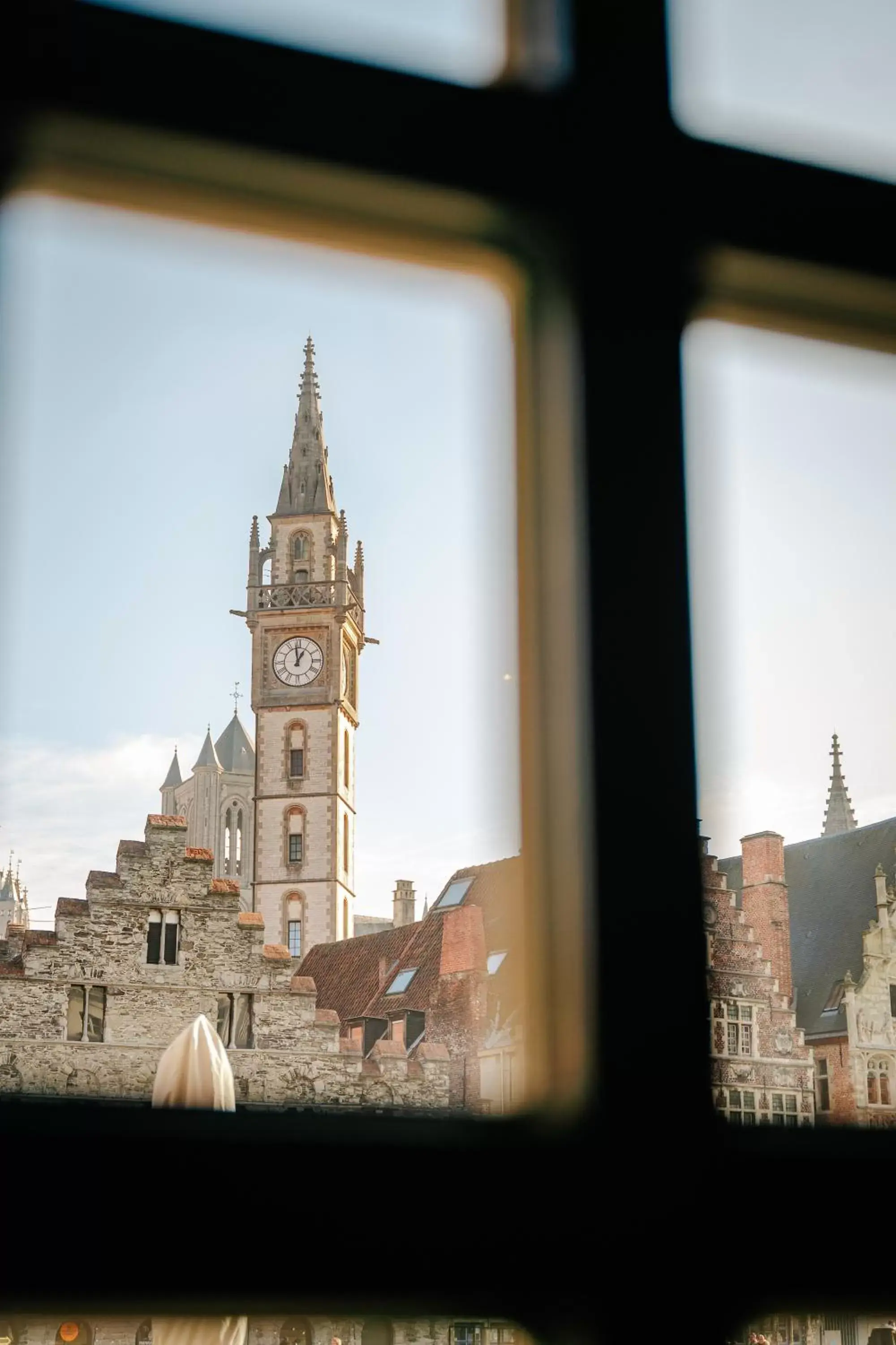 Restaurant/places to eat, Nearby Landmark in Ghent Marriott Hotel