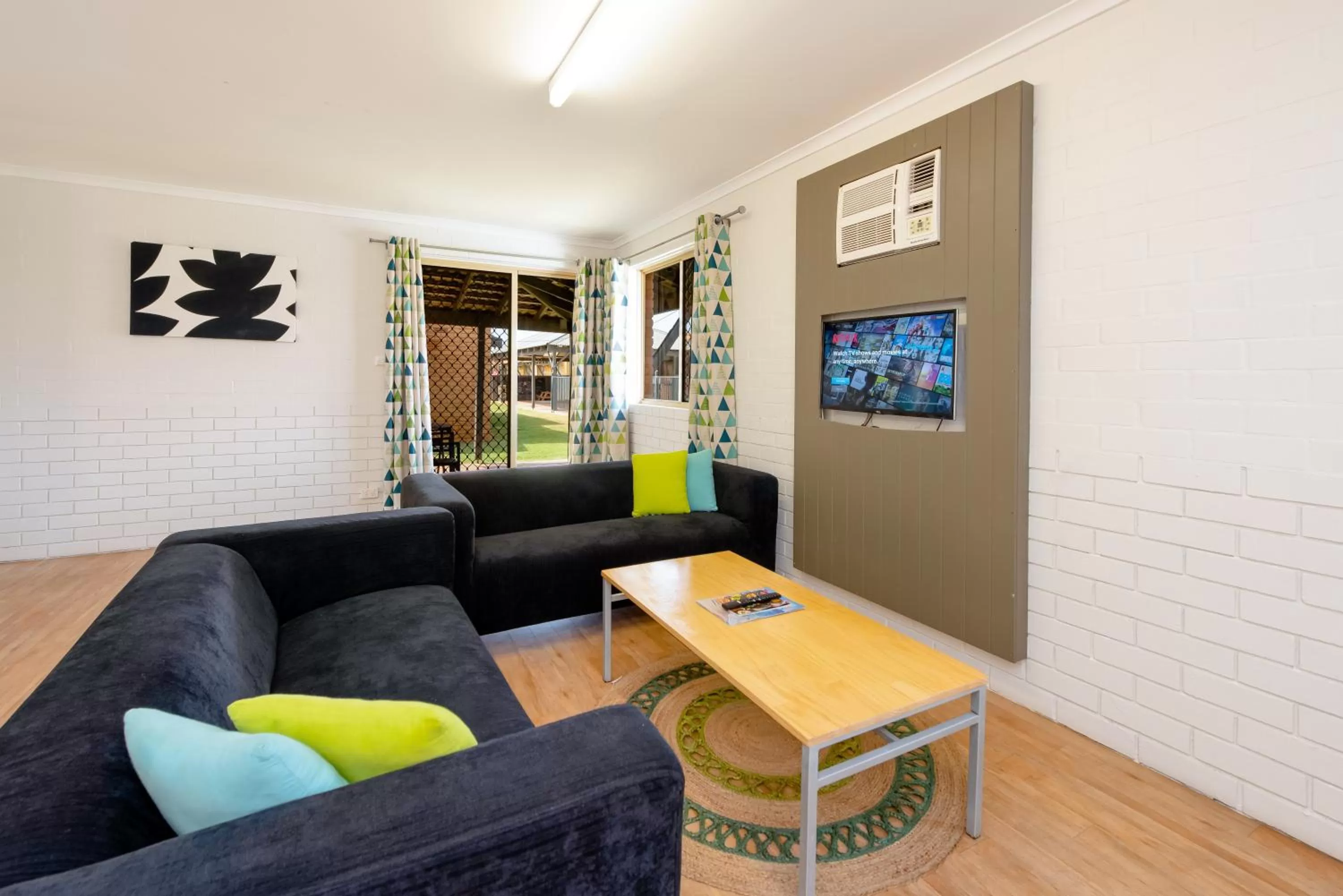 TV and multimedia in Geraldton's Ocean West Holiday Units & Short Stay Accommodation