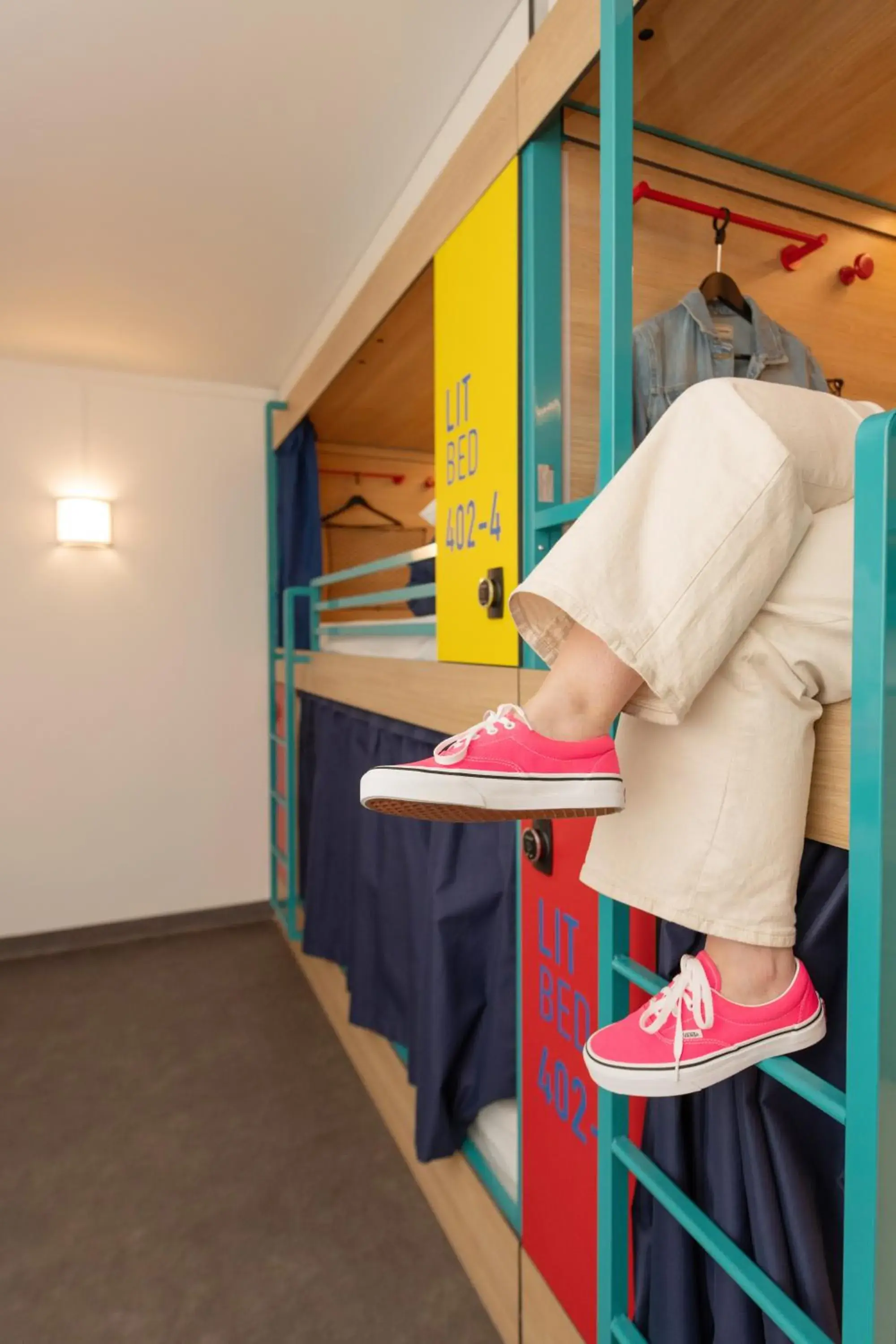 Bedroom, Bed in Auberge de jeunesse Hosho Paris Sud - Porte d'Italie Bedroom, Bed in Auberge de jeunesse Hosho Paris Sud - Porte d'Italie