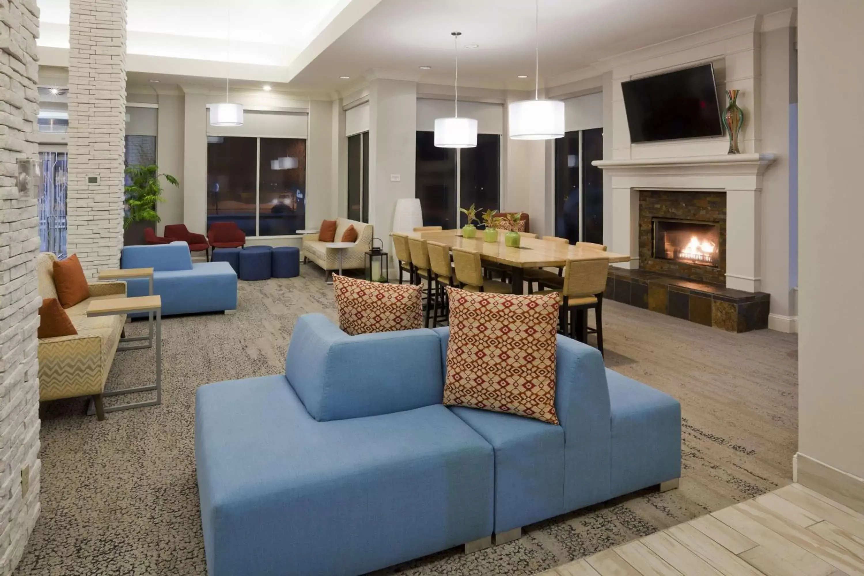 Lobby or reception, Seating Area in Hilton Garden Inn Minneapolis Eagan