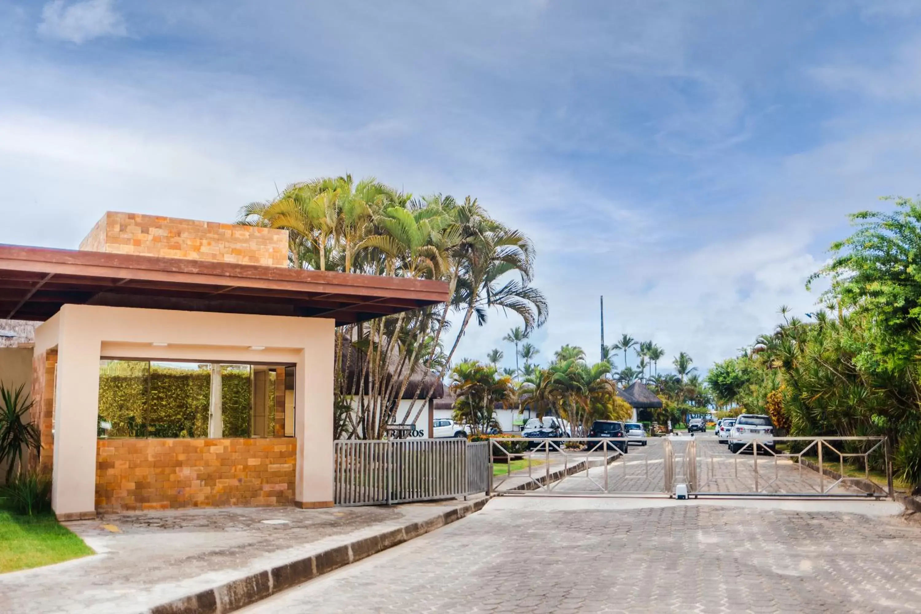 Facade/entrance in Jardim Atlântico Beach Resort