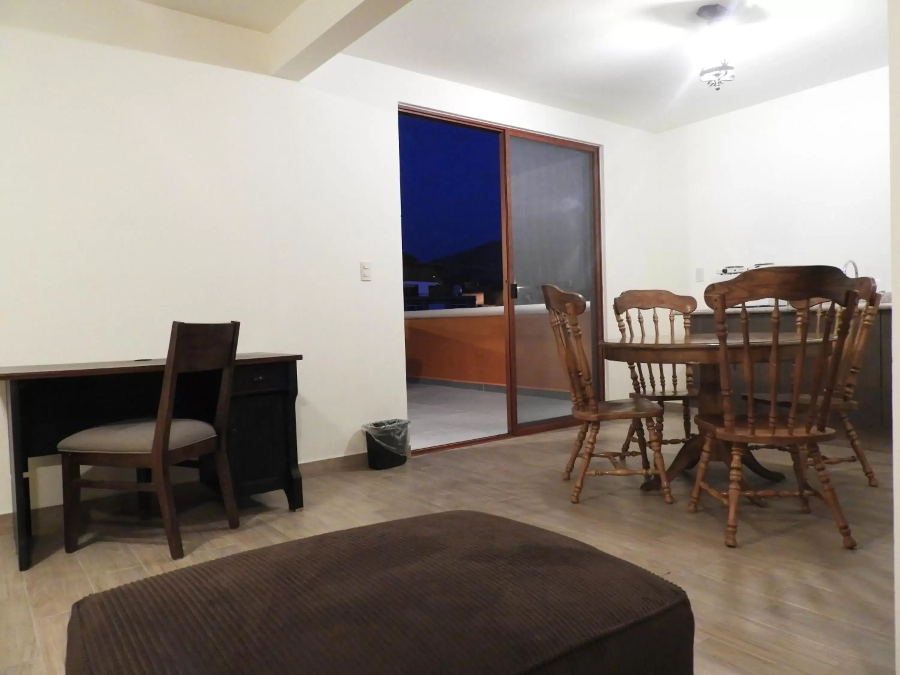 Living room, Dining Area in Casona San Cayetano Suites & Lofts by Lunian