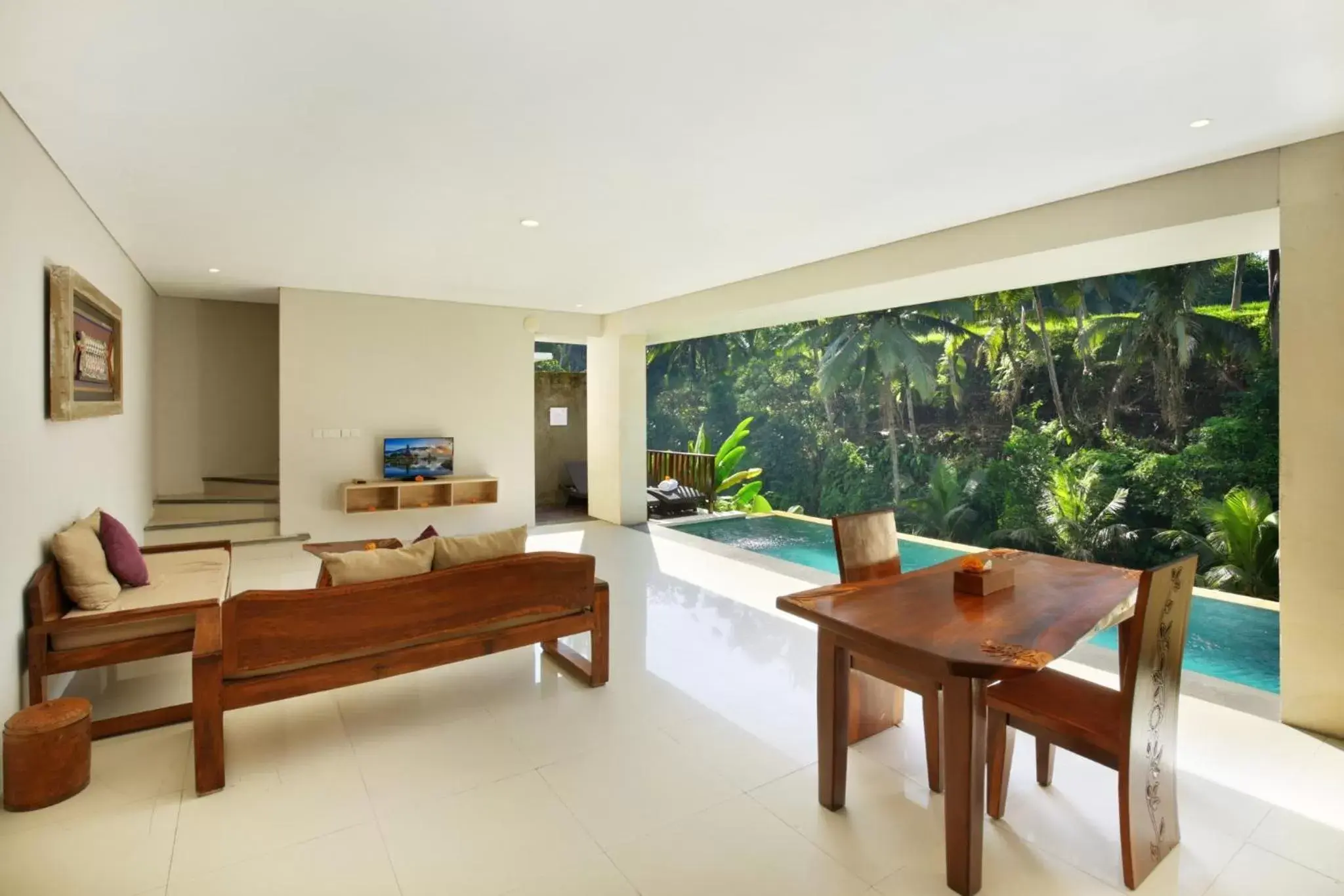 Living room in Dedary Resort Ubud by Ini Vie Hospitality