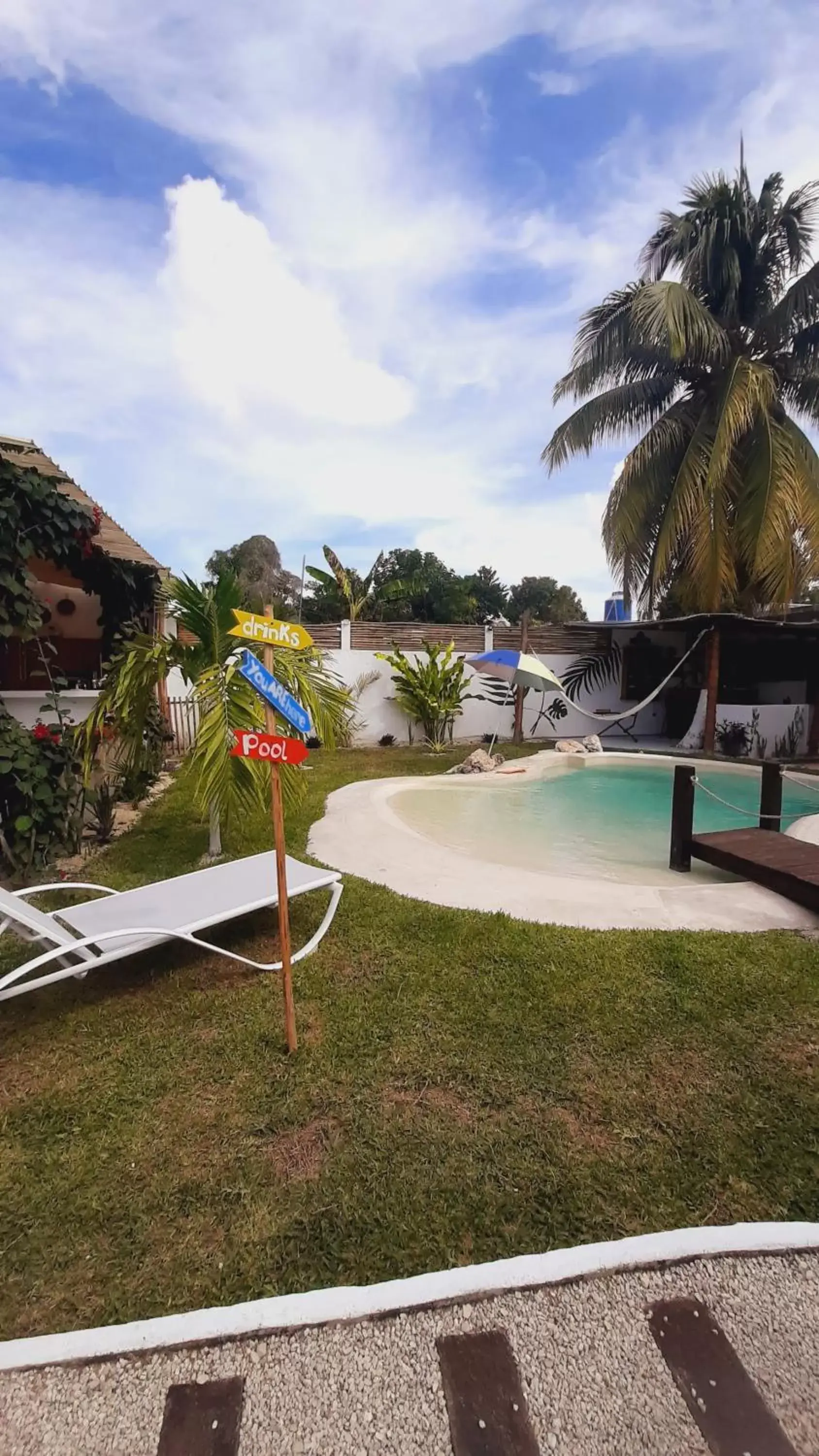 Swimming pool in teki-sha home&suites