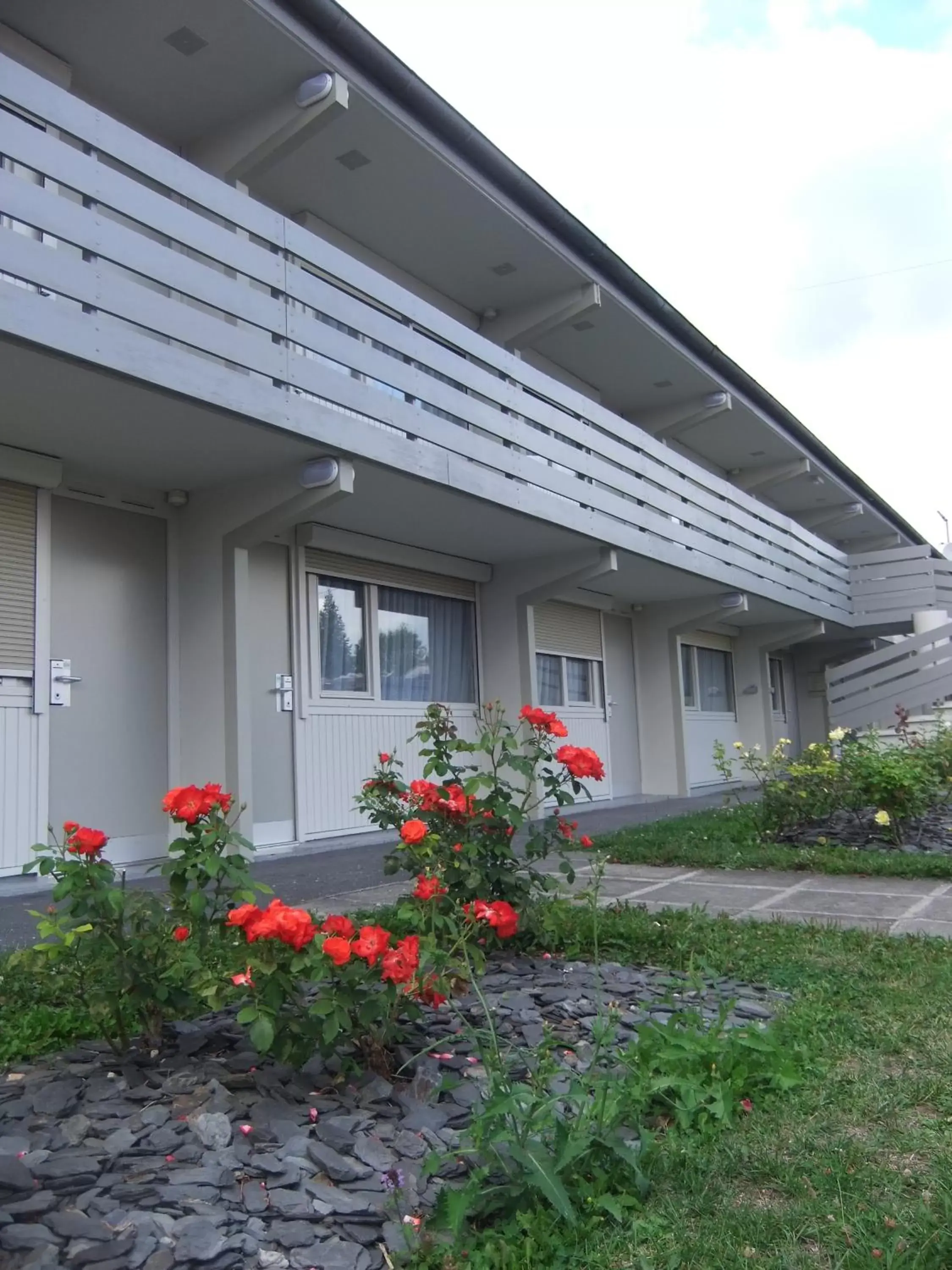 Property building in Campanile Reims Sud Bezannes Property building in Campanile Reims Sud Bezannes