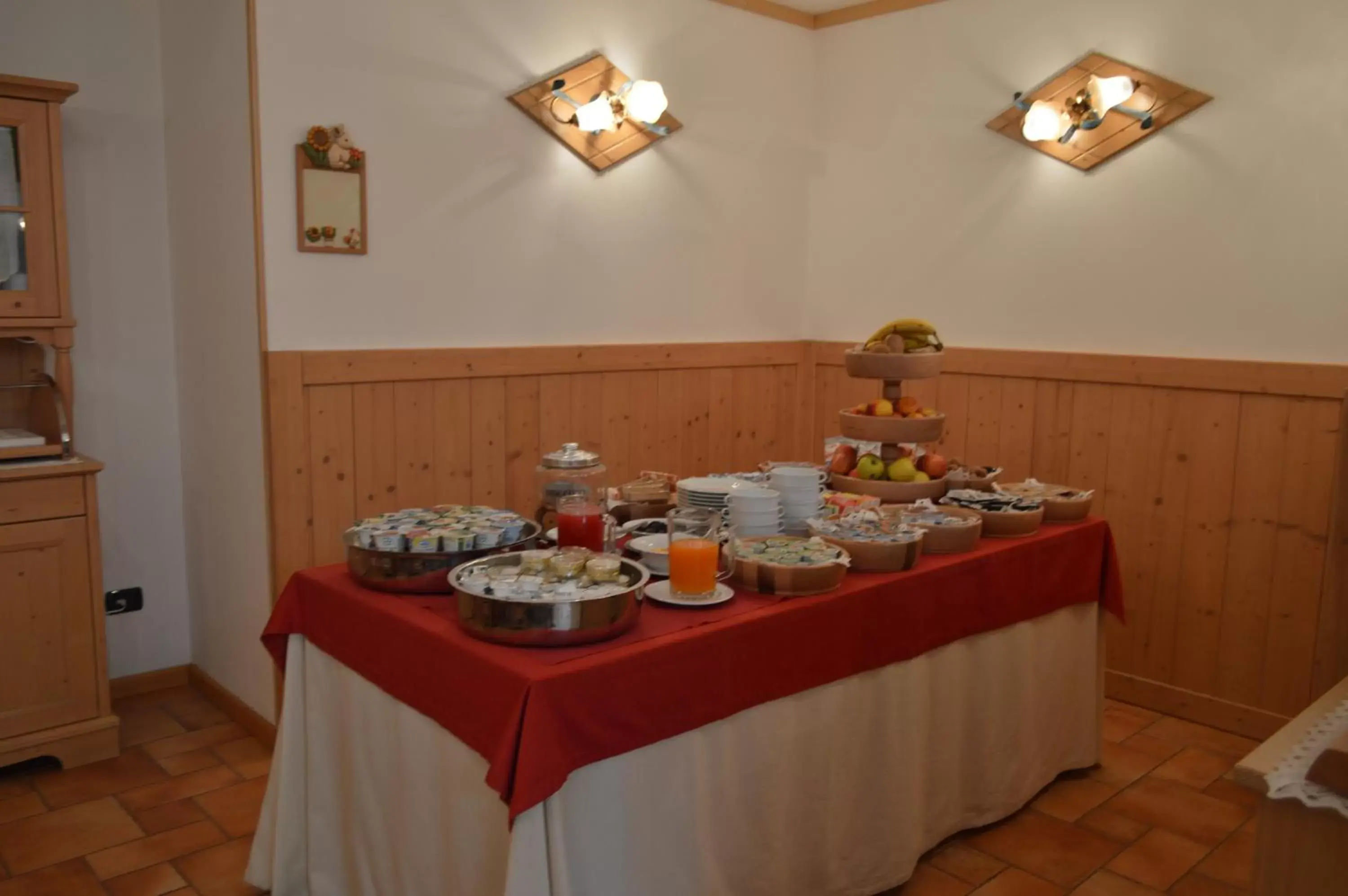 Food and drinks, Restaurant/Places to Eat in Hotel Garnì Sant'Antonio con Spa