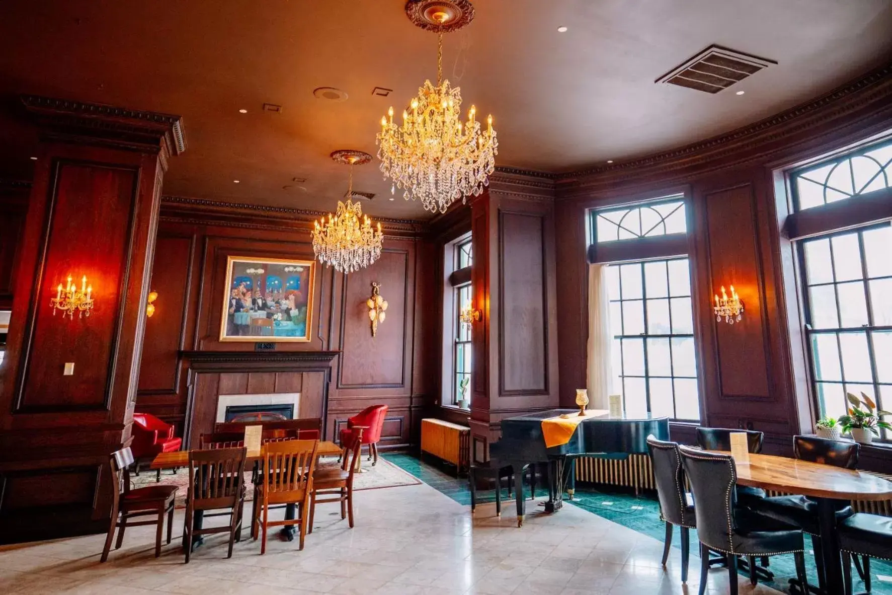 Lobby or reception, Restaurant/Places to Eat in Landmark Inn