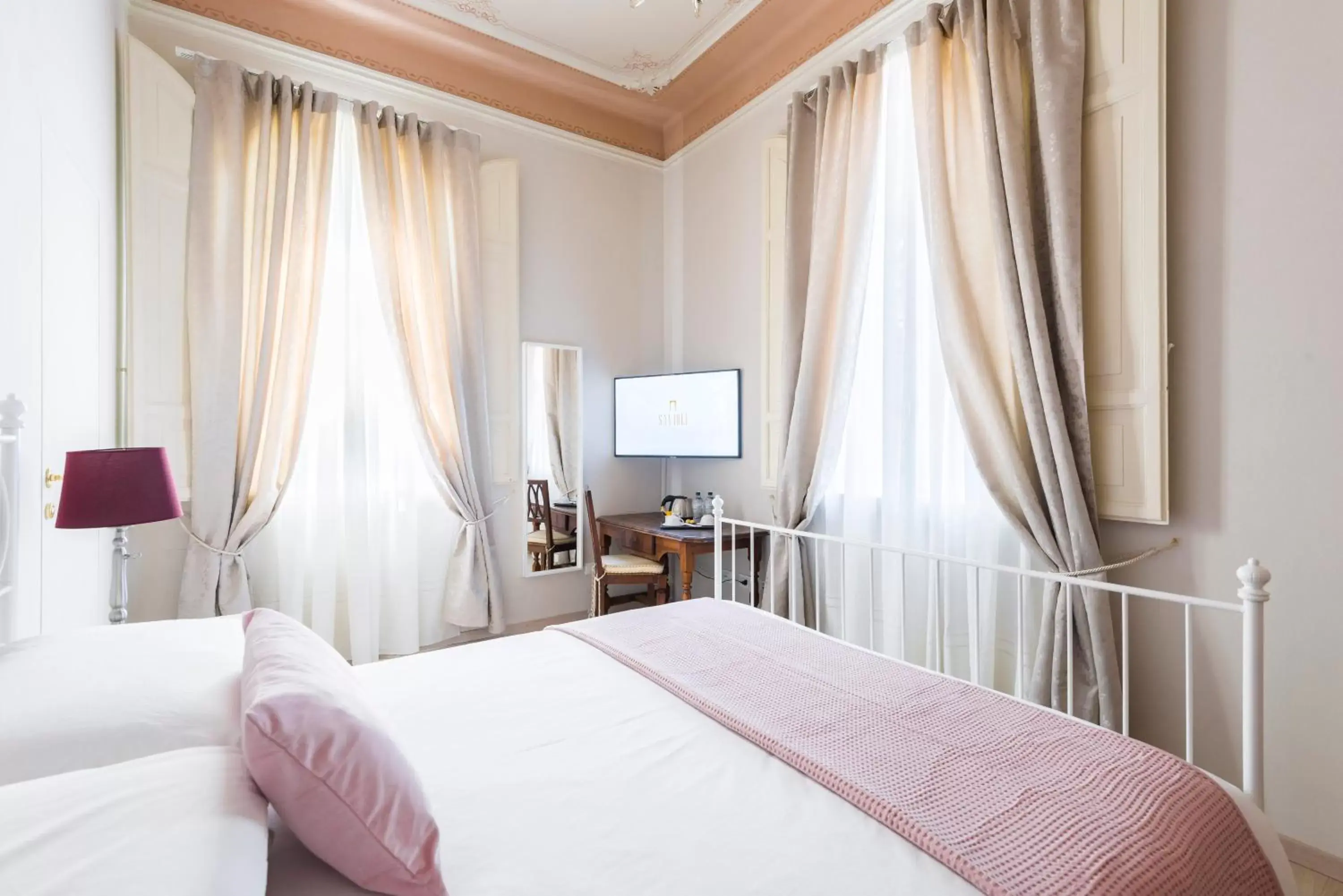 Bed in Villa Savioli Room & Breakfast