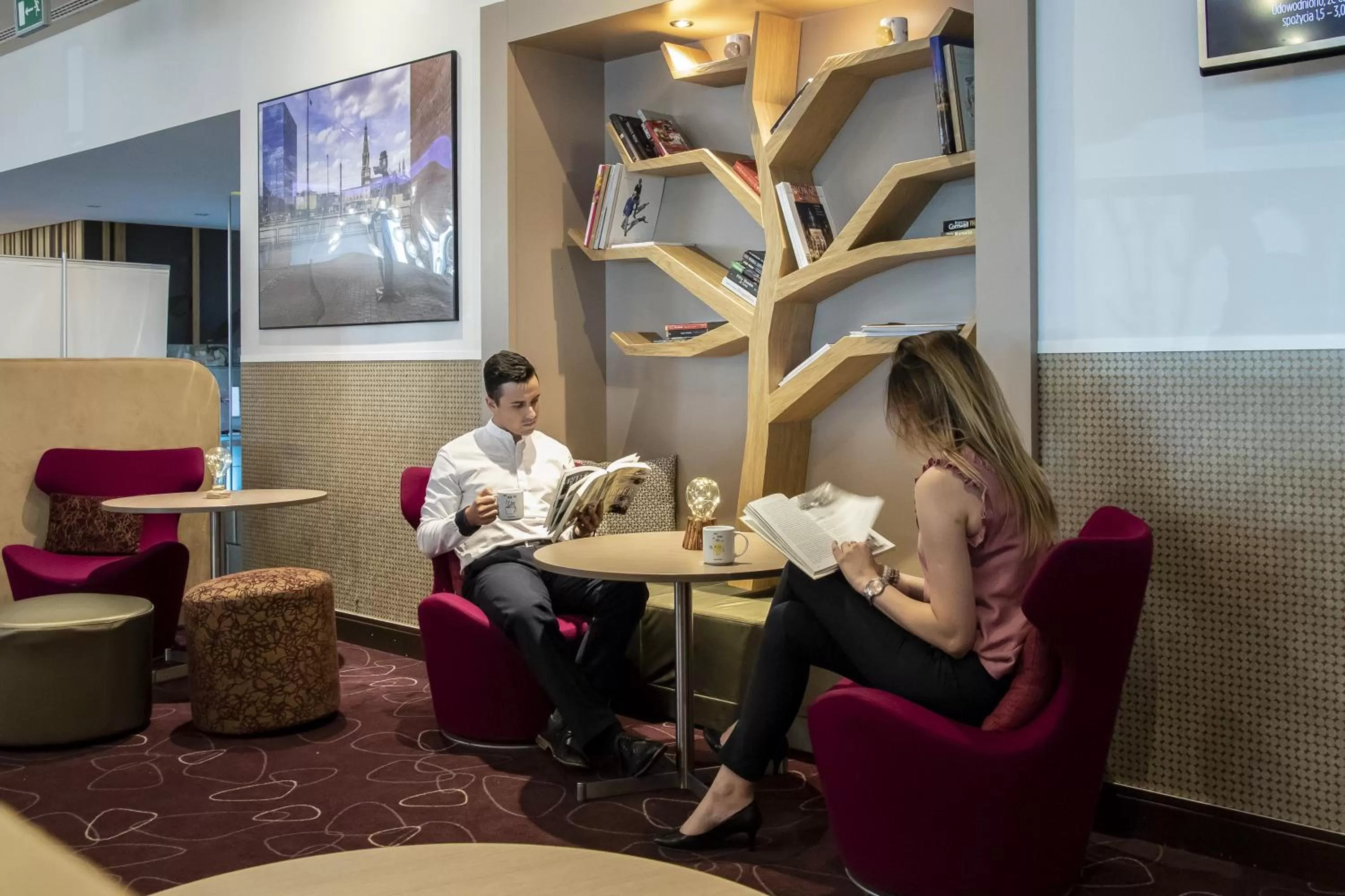 People in Novotel Lodz Centrum