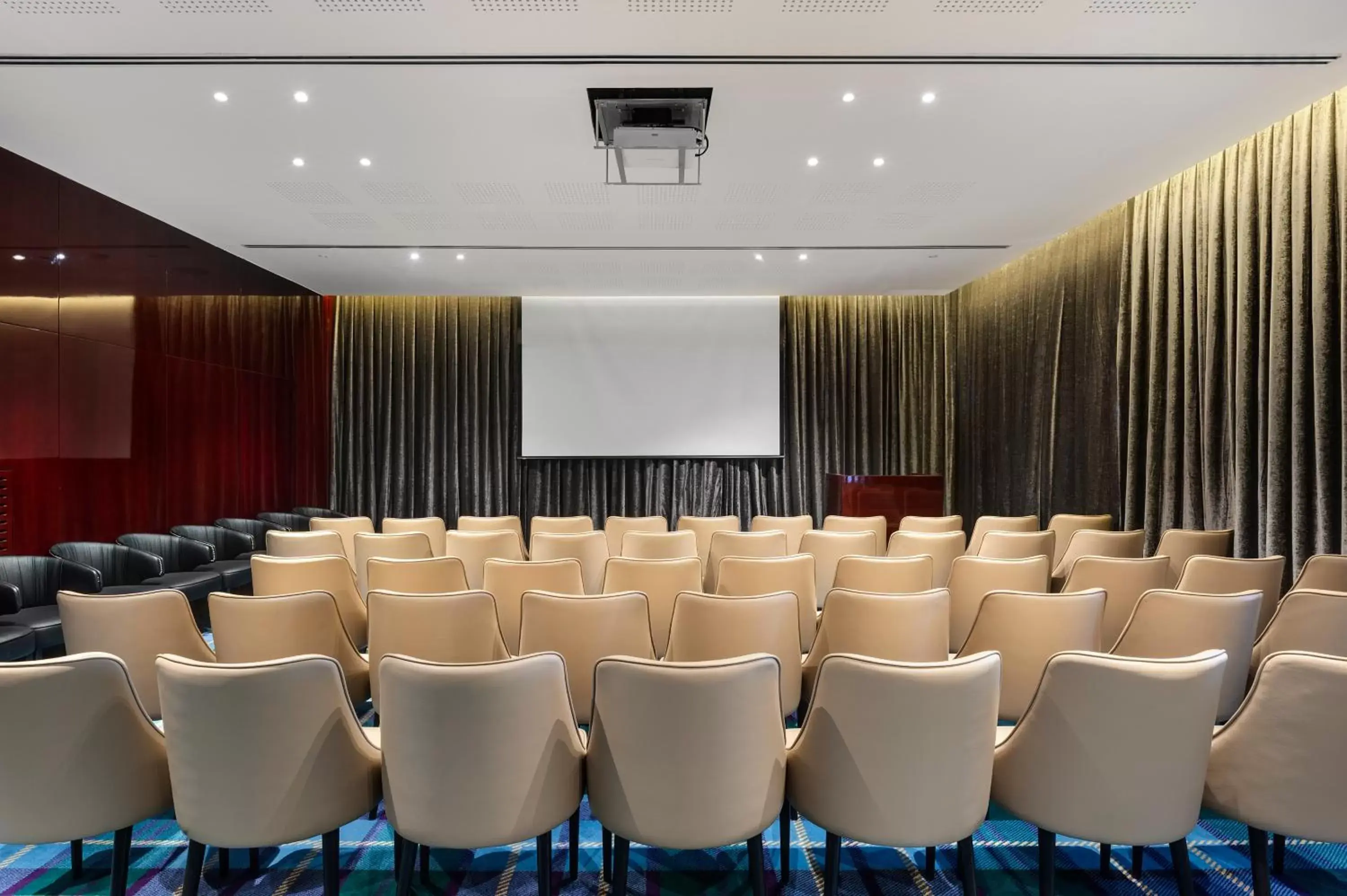 Meeting/conference room in Lady Stern Jerusalem Hotel