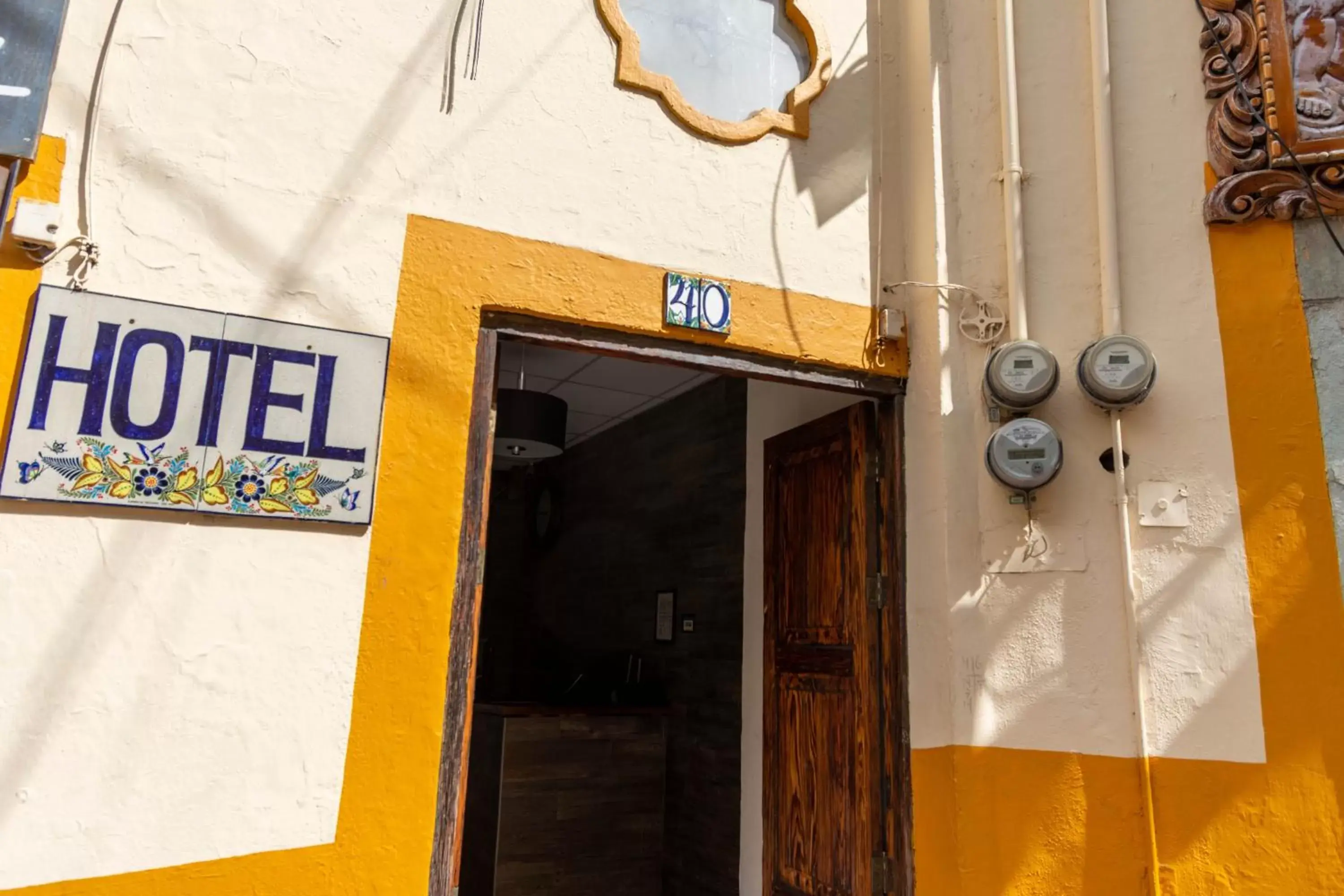 Facade/entrance in Hotel Casa Sangre de Cristo