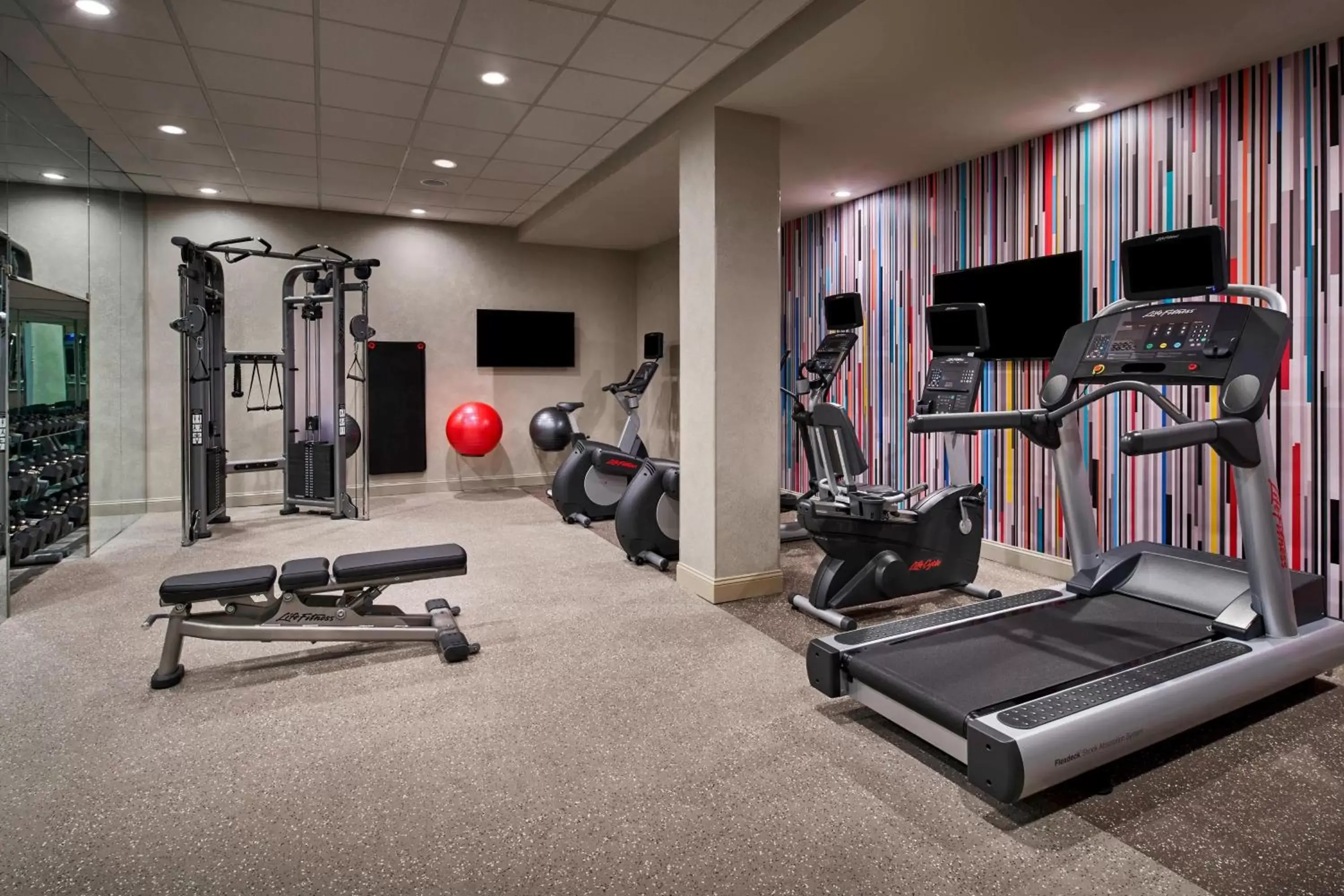 Fitness centre/facilities, Fitness Center/Facilities in Delta Hotels by Marriott Baltimore Inner Harbor