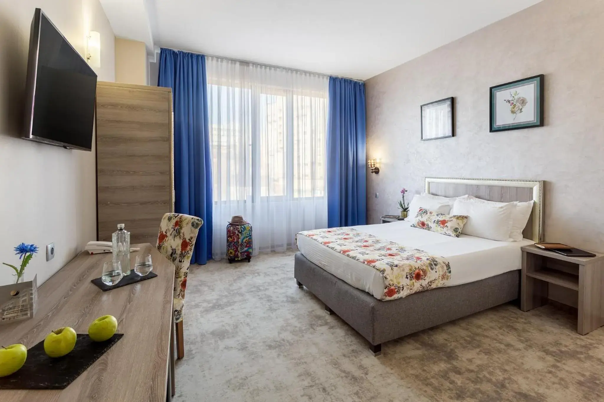 Deluxe Double or Twin Room - single occupancy in Prestige Boutique Hotel Craiova Deluxe Double or Twin Room - single occupancy in Prestige Boutique Hotel Craiova