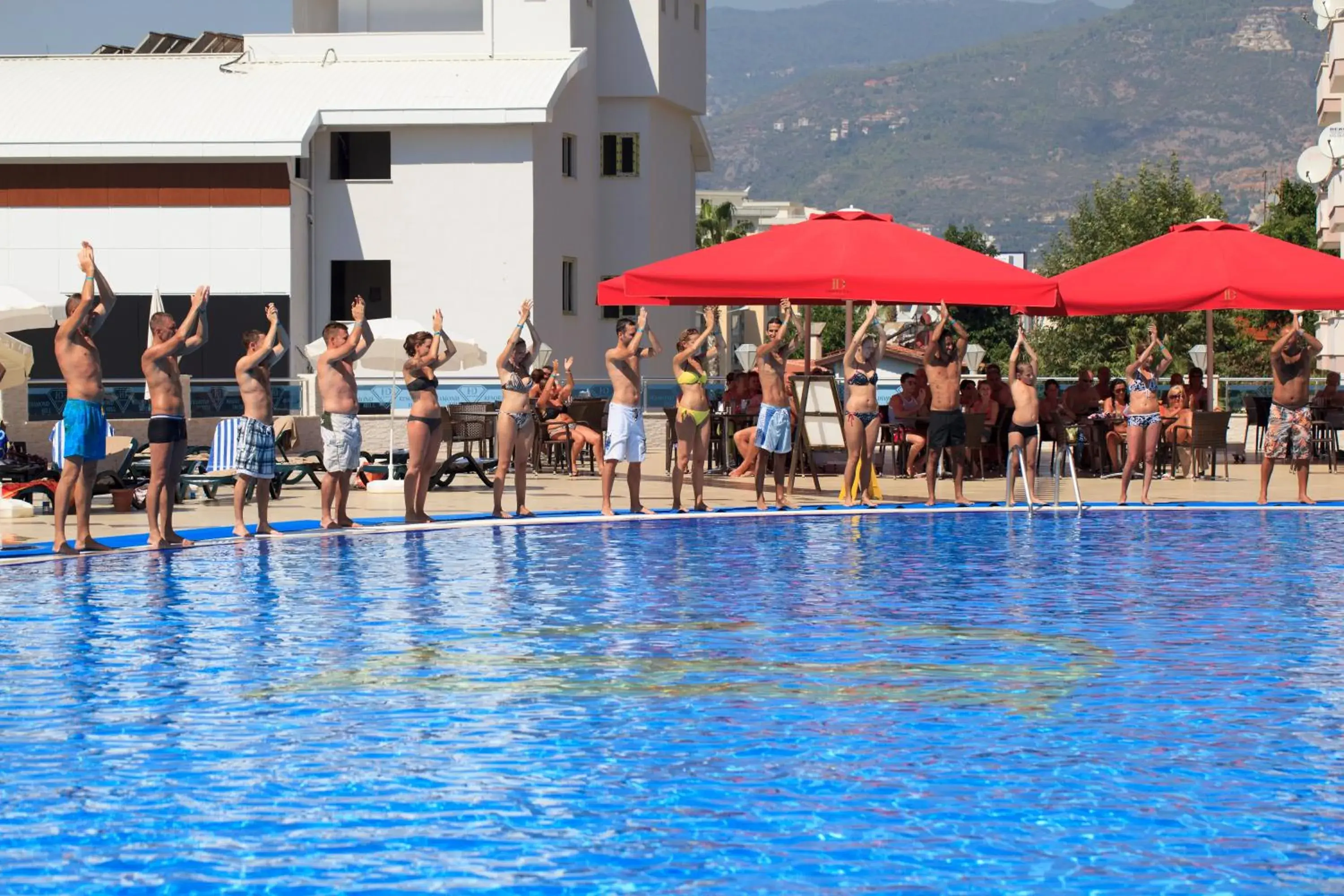 Swimming Pool in Hotel Diamond Hill Resort