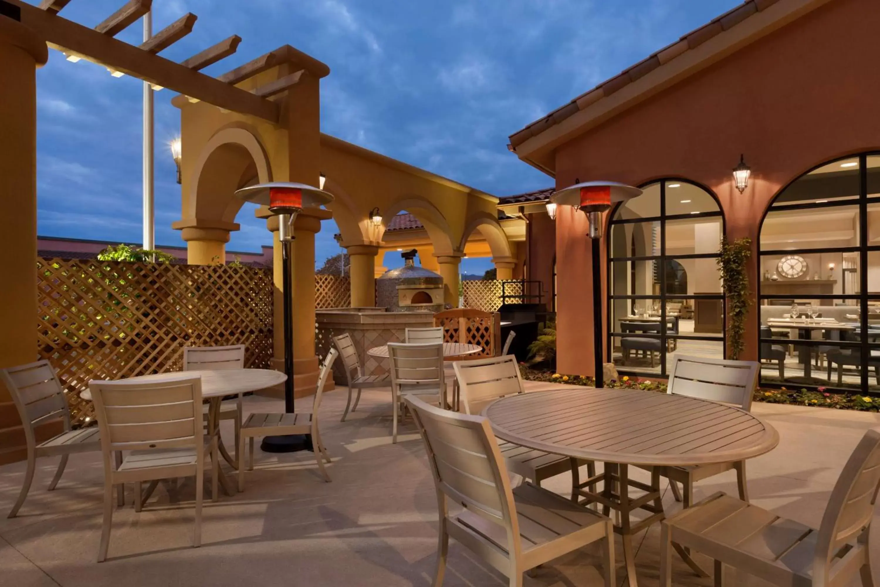 Patio, Restaurant/Places to Eat in Hilton Garden Inn Lompoc, Ca