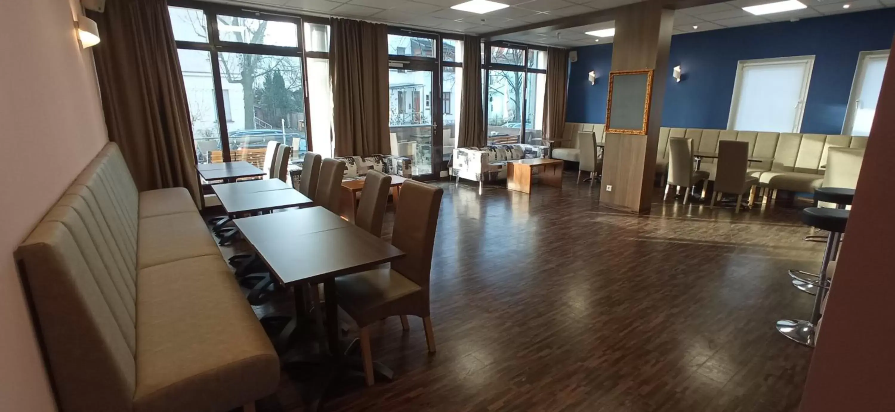Lounge or bar, Restaurant/Places to Eat in Hotel Pankow