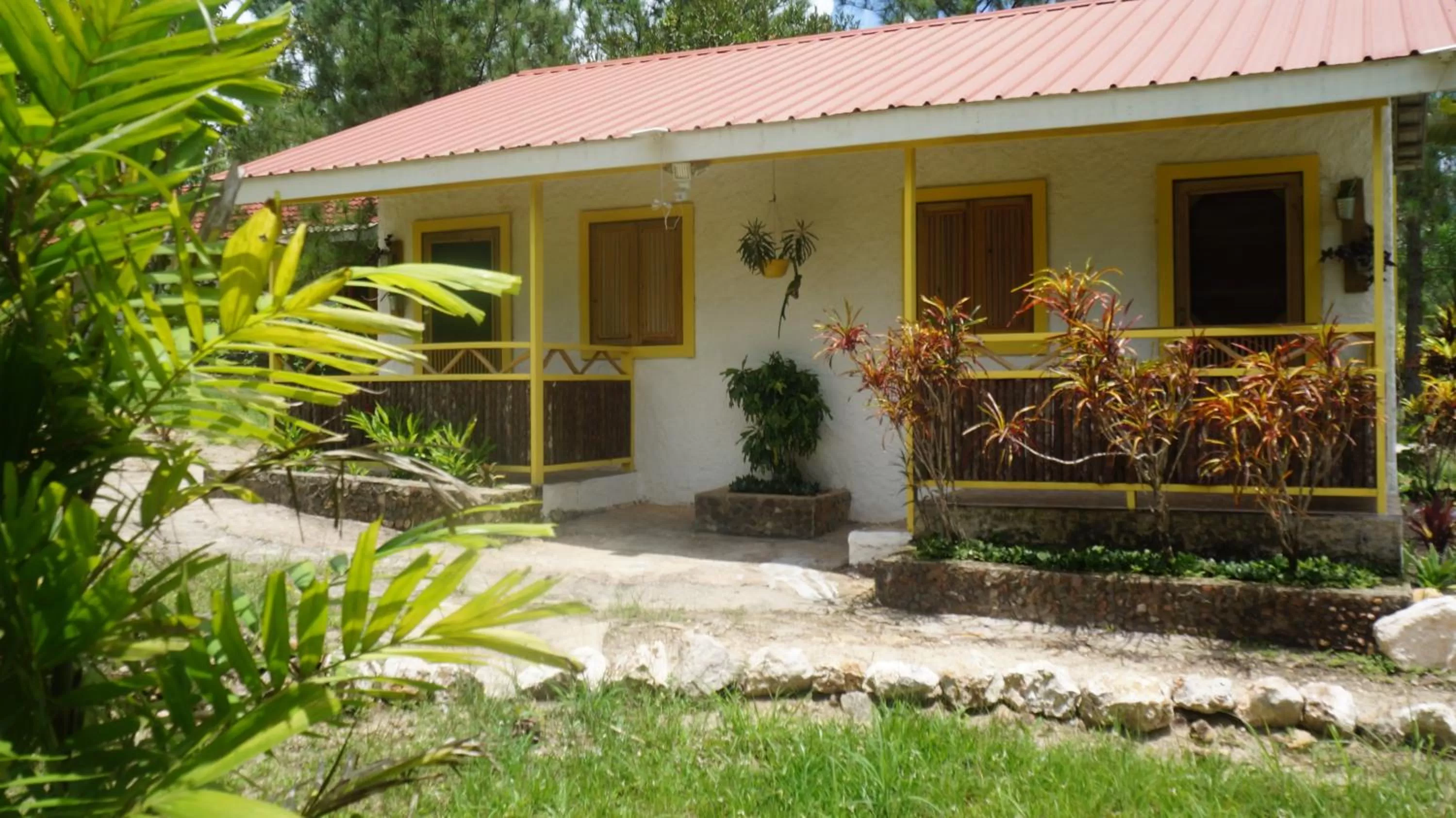 Property building in Pine Ridge Lodge