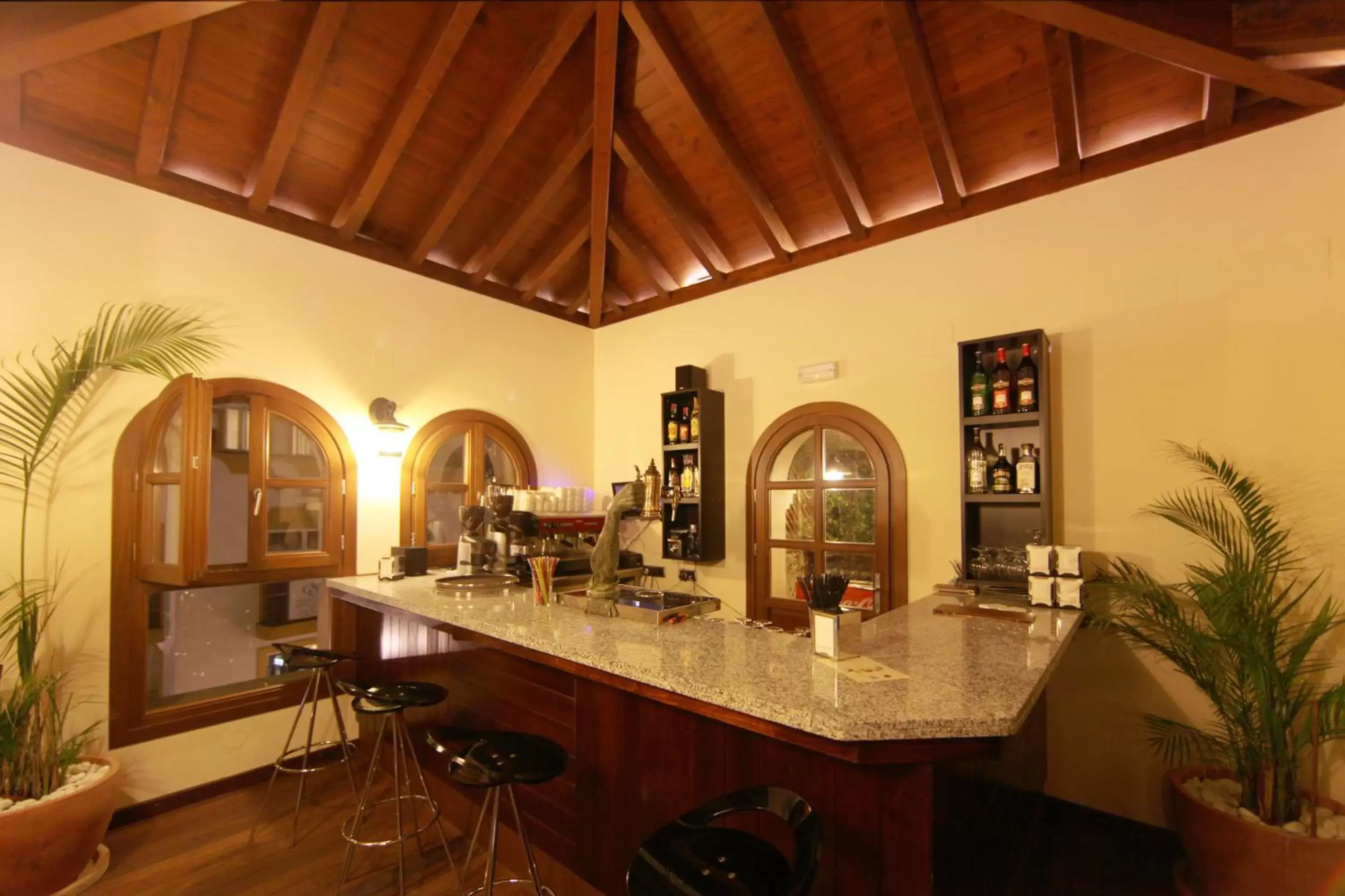 Lounge or bar, Kitchen/Kitchenette in Casa Consistorial