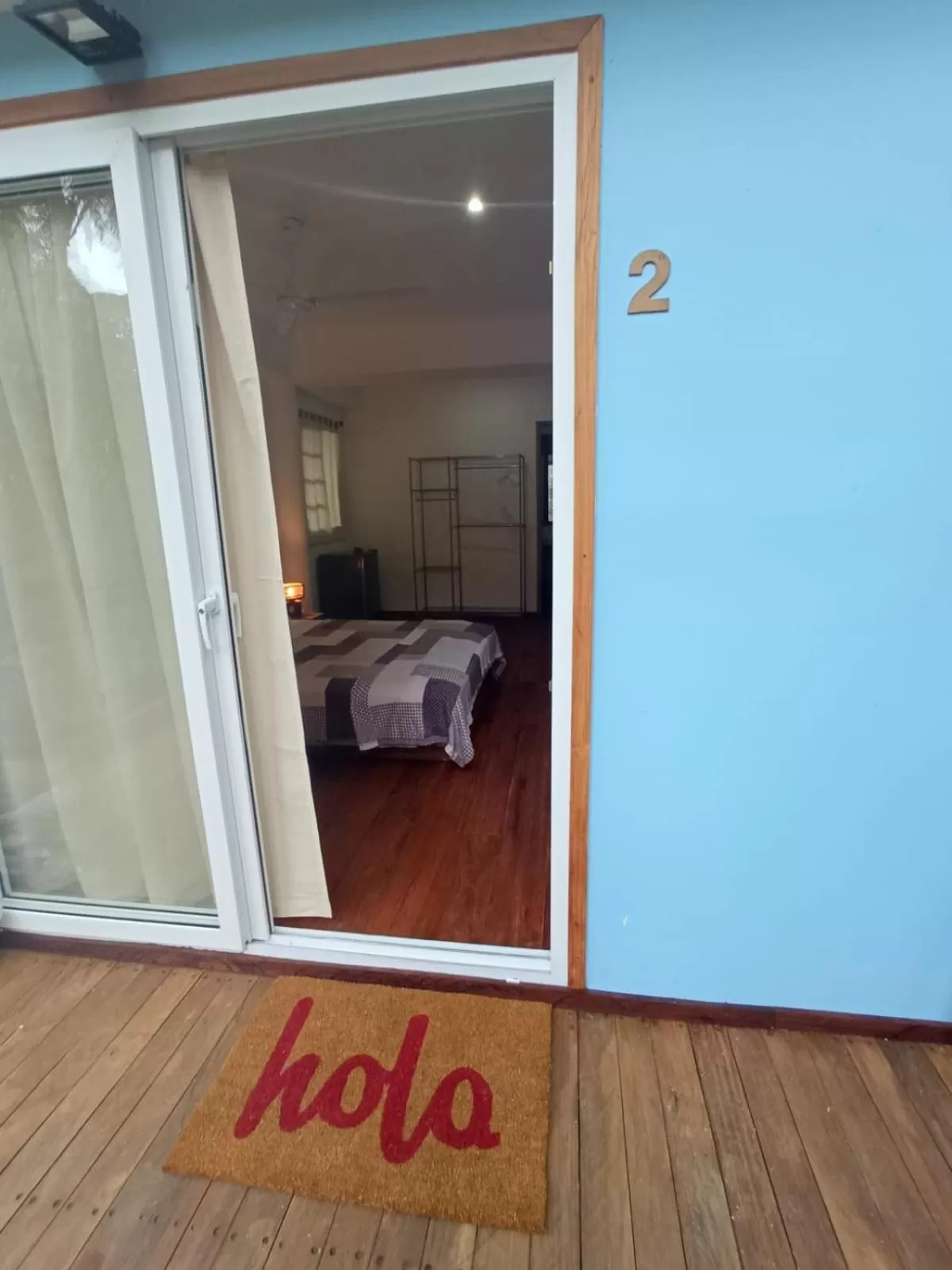 Bed in La Luciernaga Big Creek