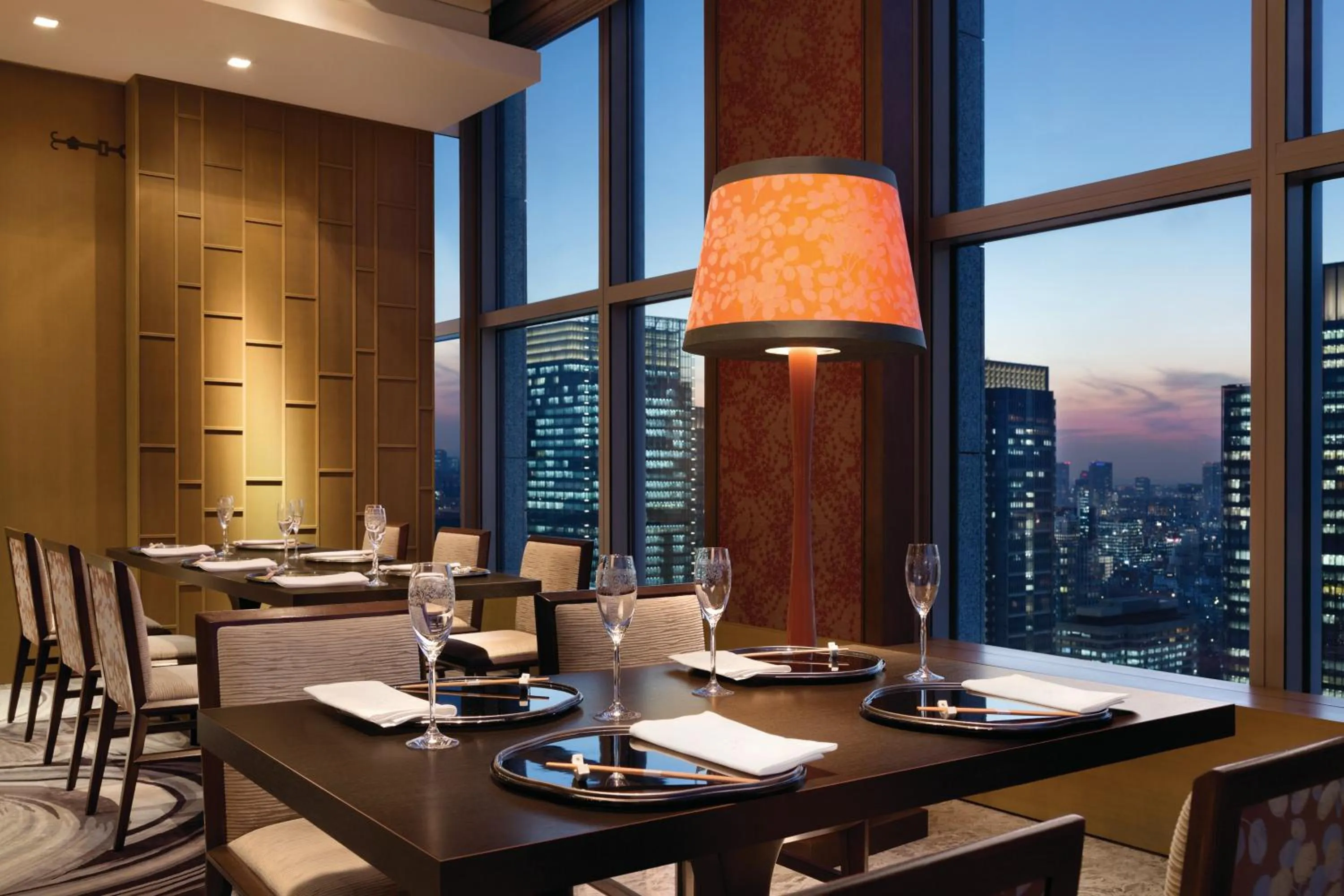 Restaurant/places to eat in Shangri-La Tokyo