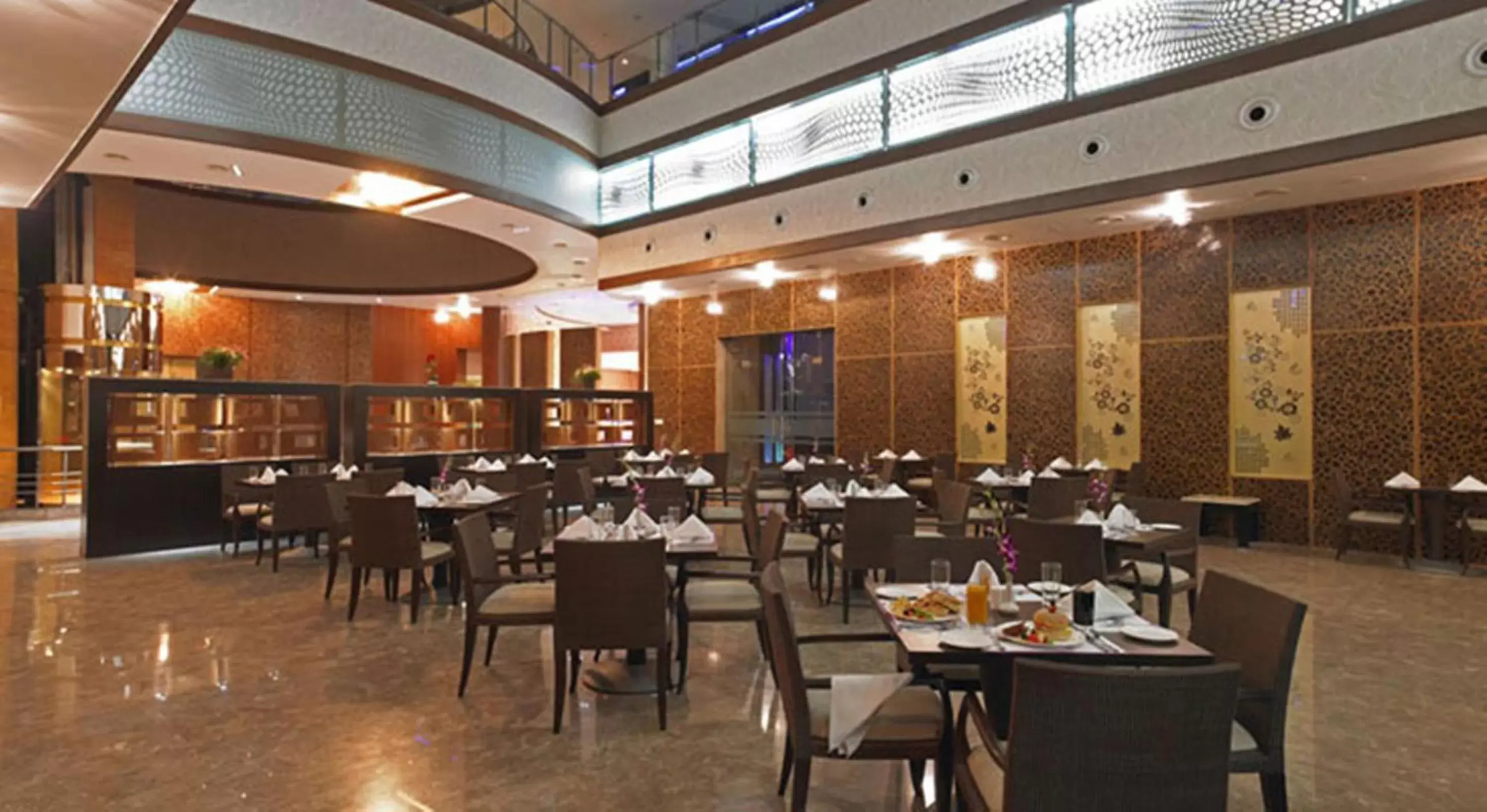 Restaurant/Places to Eat in Royal Orchid Central Kireeti-HAMPI Hospet