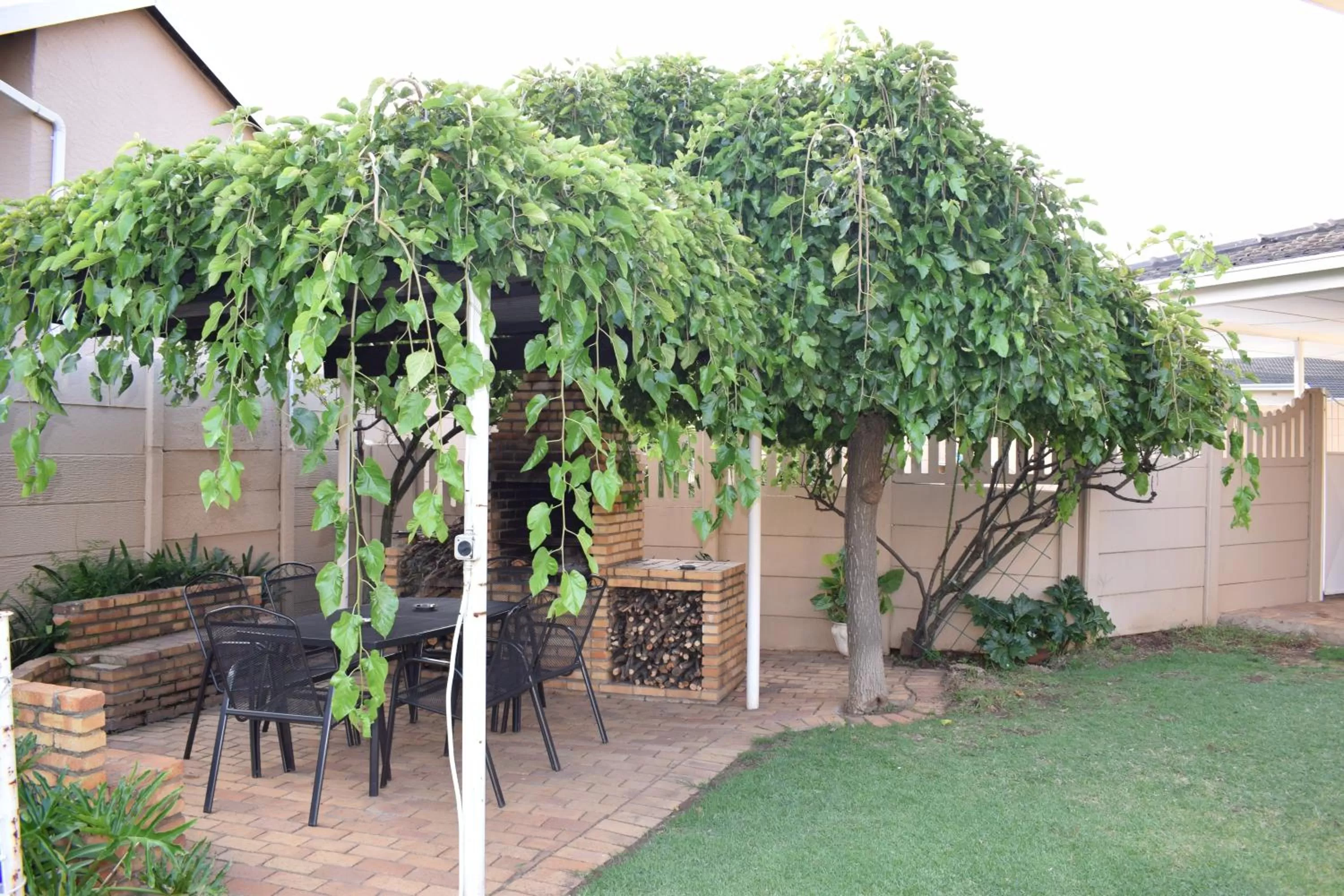 BBQ facilities in Moye Guest House