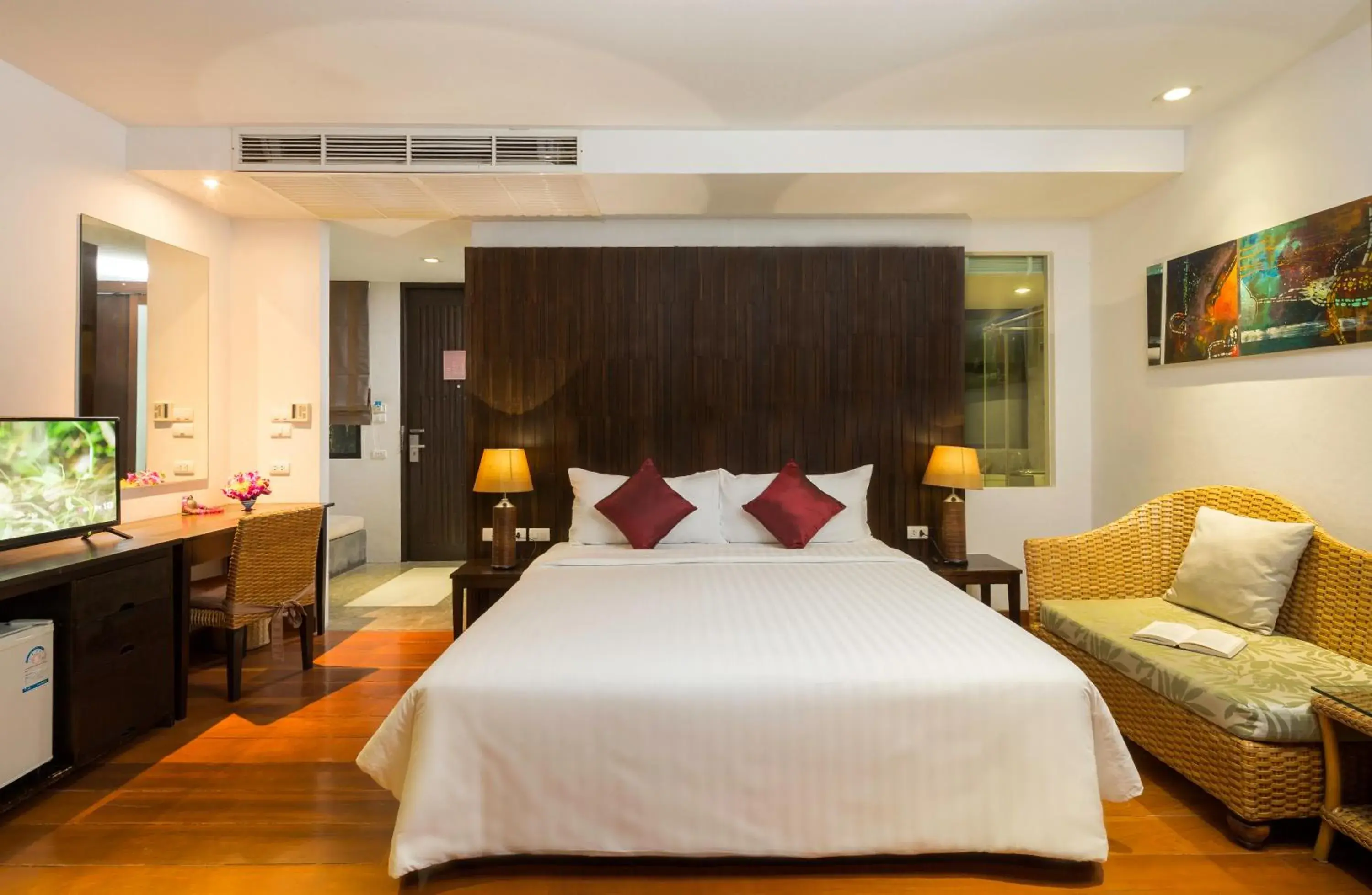 Bedroom, Bed in i Tara Resort & Spa