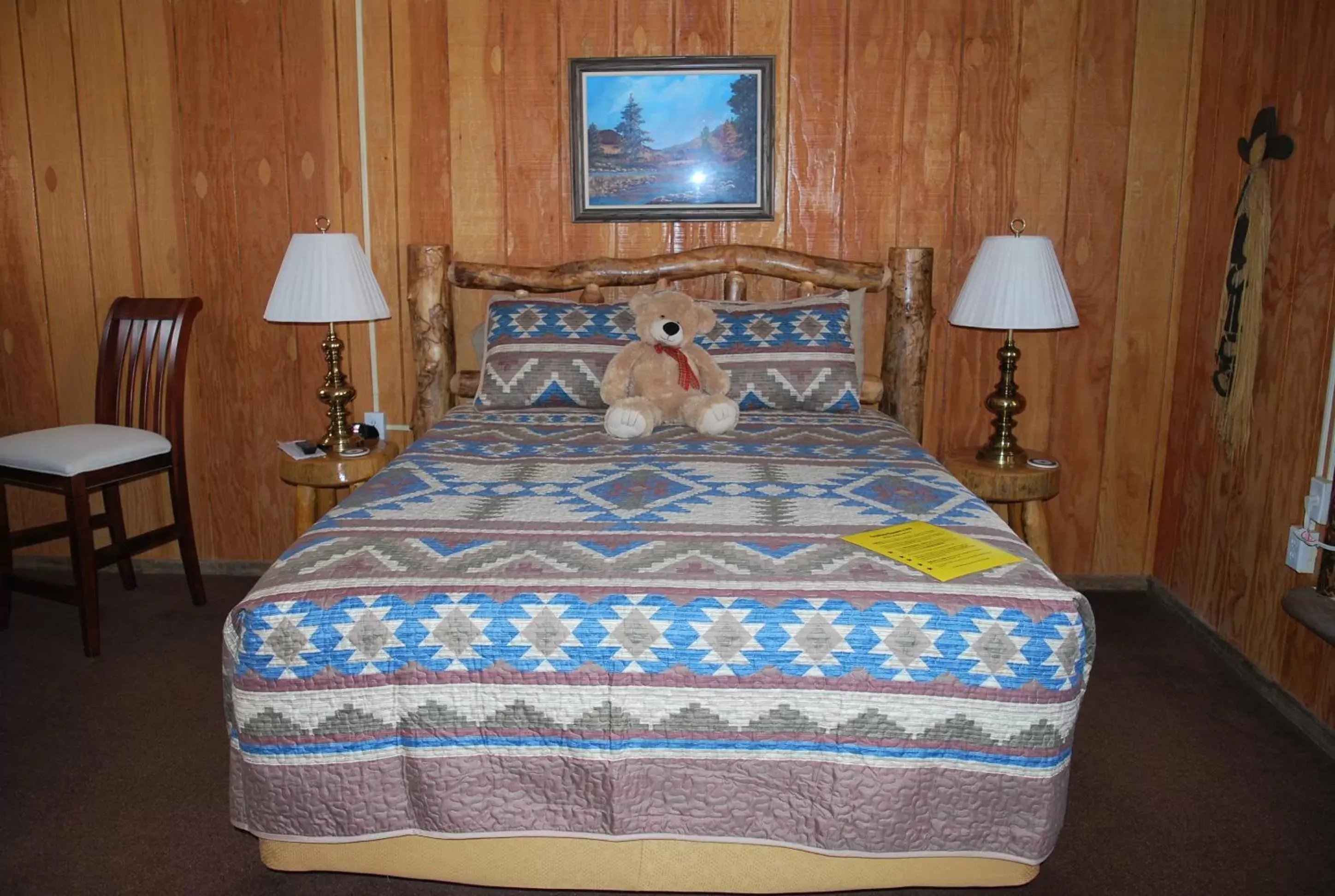 Bedroom, Bed in Cowboy Country Inn